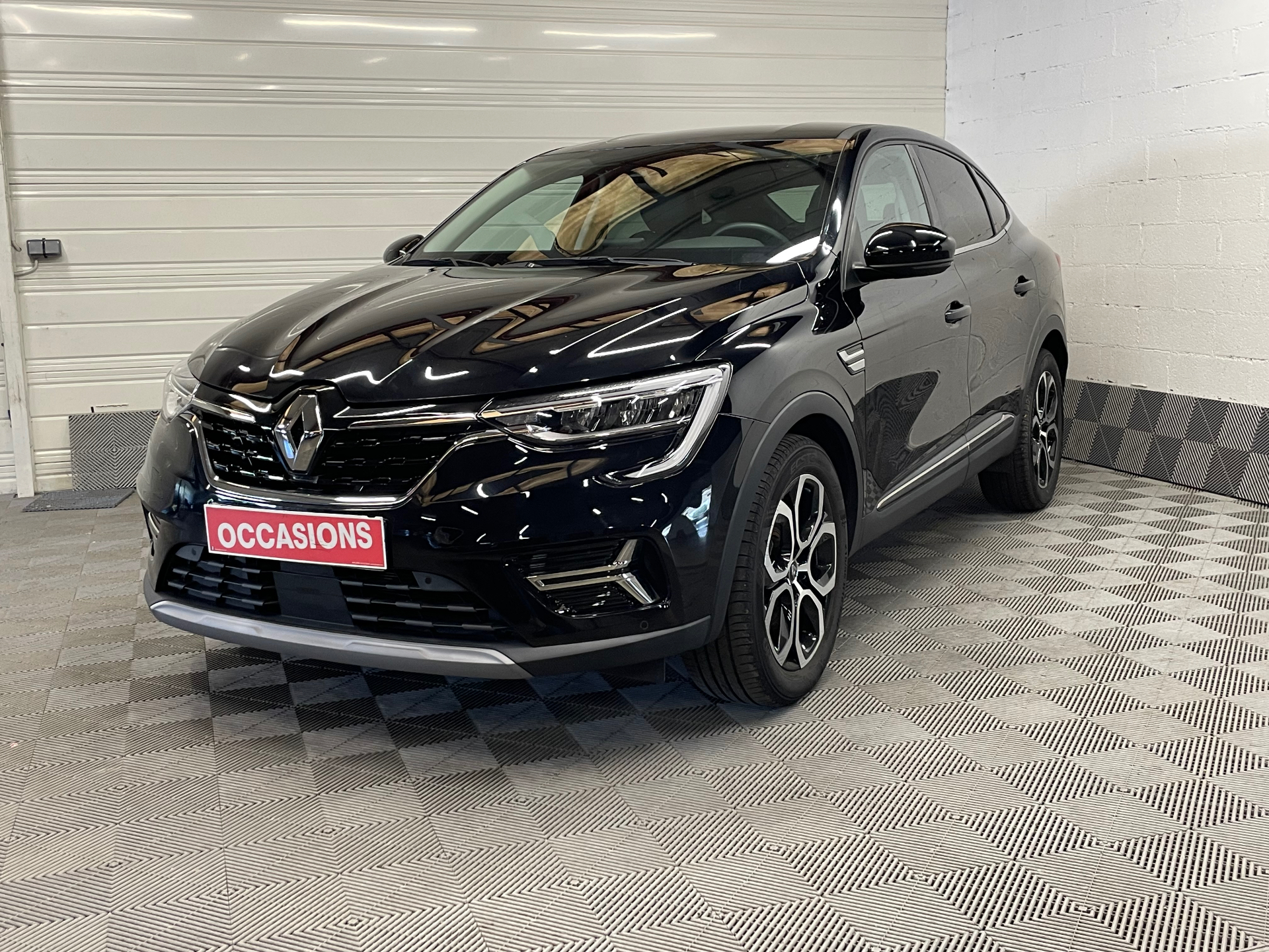 RENAULT ARKANA E-Tech hybride 145 - 22 Techno