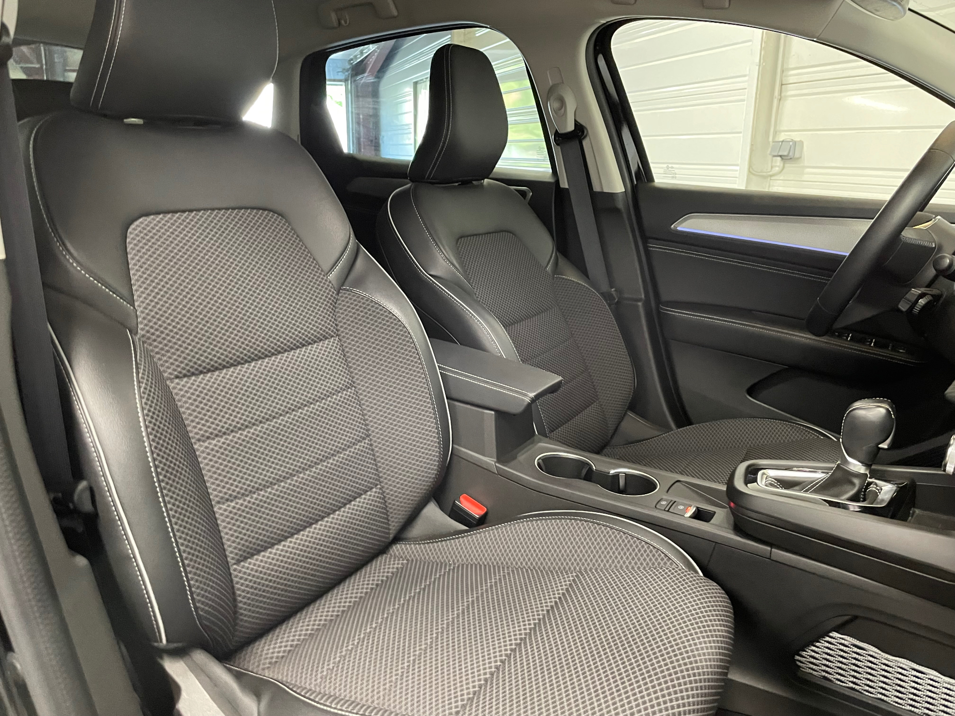 RENAULT ARKANA E-Tech hybride 145 - 22 Techno
