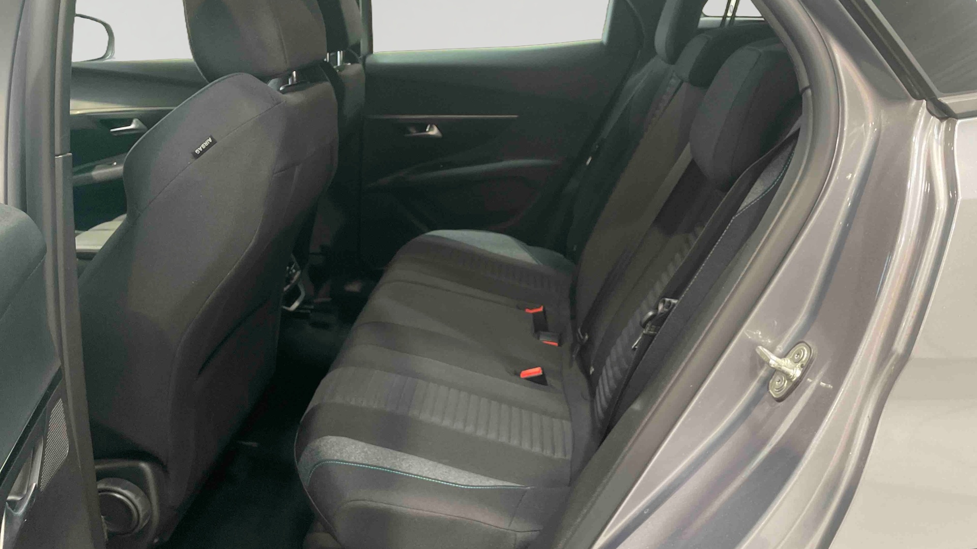 PEUGEOT 3008 BlueHDi 130ch S&S EAT8 Active Pack