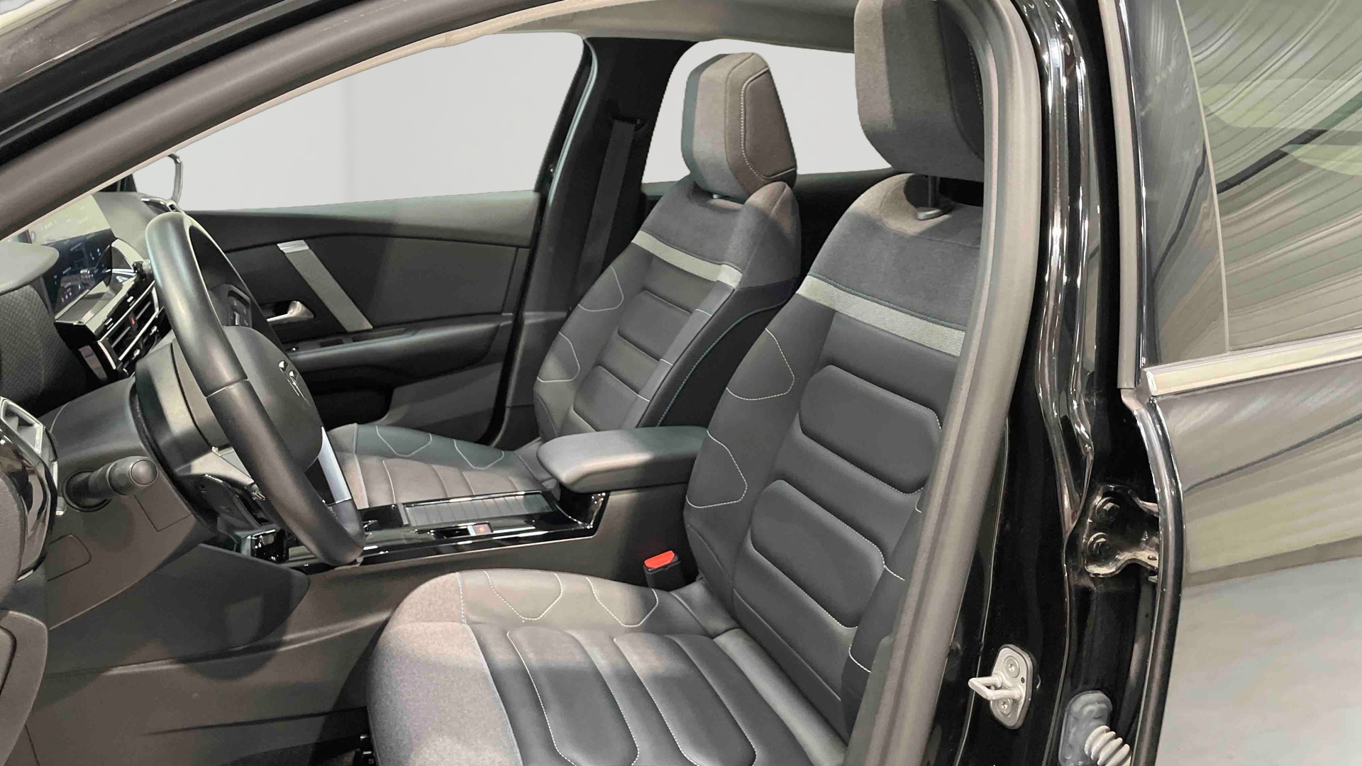 CITROEN C4 BlueHDi 130 EAT8 Max - 5P