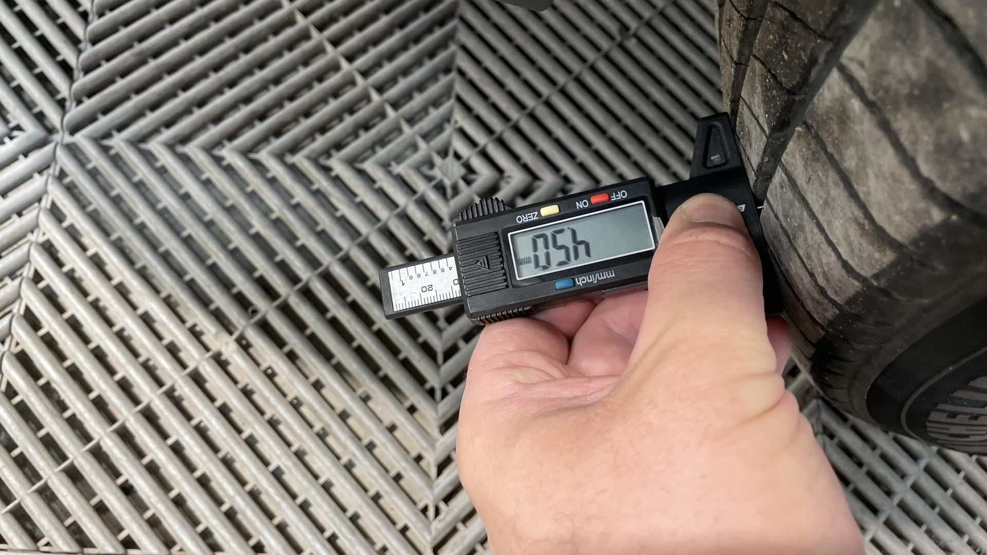 CITROEN C4 BlueHDi 130 EAT8 Max - 5P — expertise