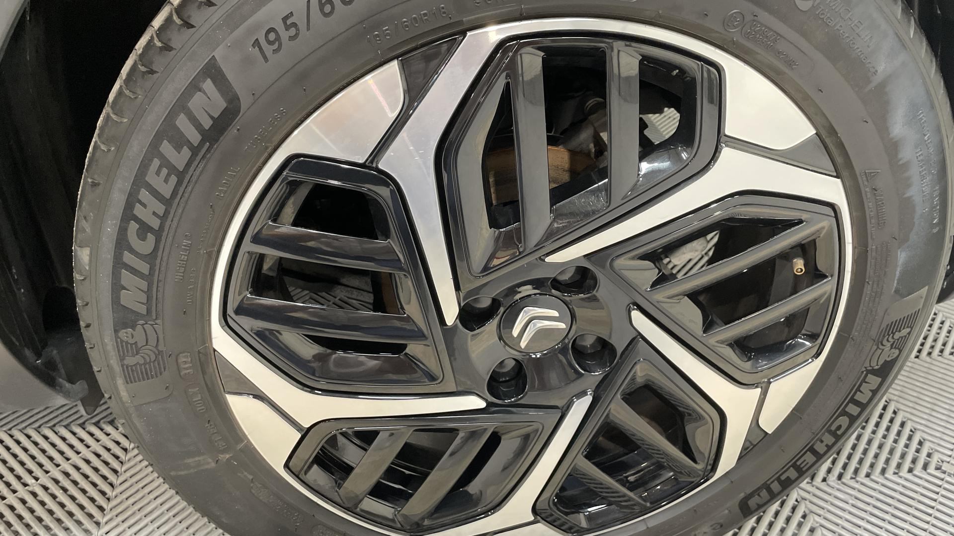 CITROEN C4 BlueHDi 130 EAT8 Max - 5P — expertise