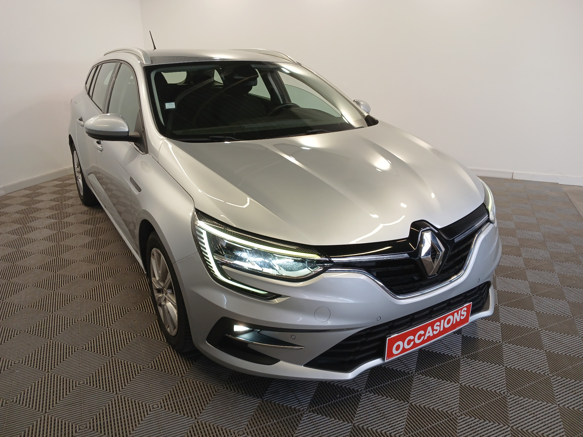 RENAULT MEGANE IV ESTATE Blue dCi 115 Business