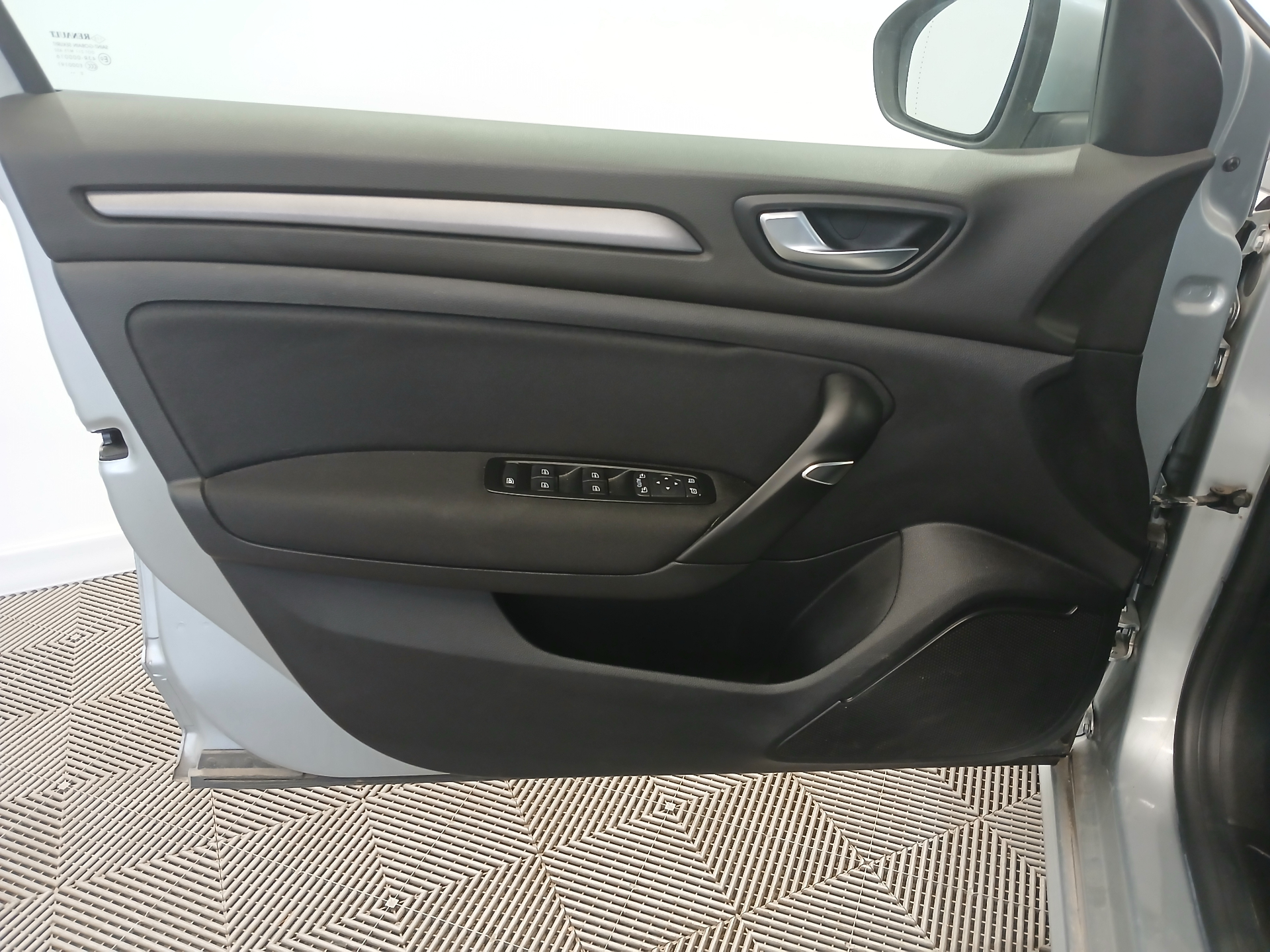 RENAULT MEGANE IV ESTATE Blue dCi 115 Business