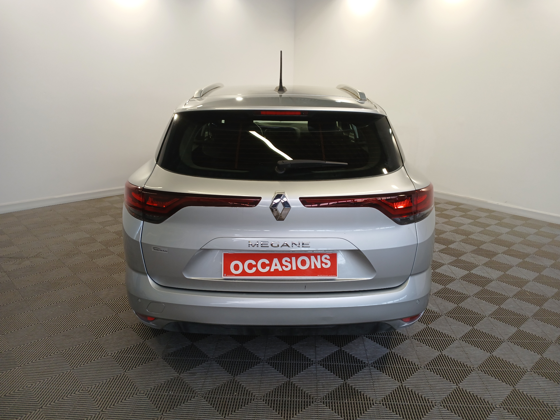 RENAULT MEGANE IV ESTATE Blue dCi 115 Business