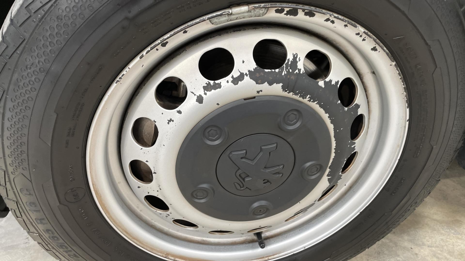 PEUGEOT EXPERT FOURGON FGN TOLE LONG BLUEHDI 150 S&S BVM6 PREMIUM — expertise