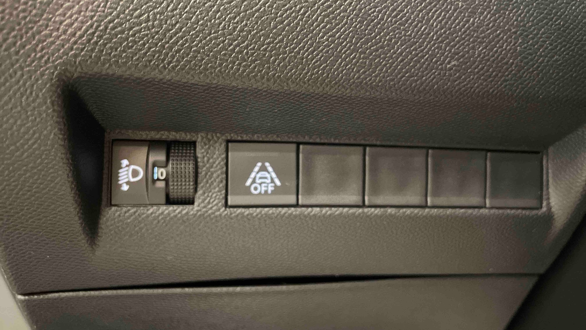 PEUGEOT 2008 STYLE PURETECH 100 S&S BVM6