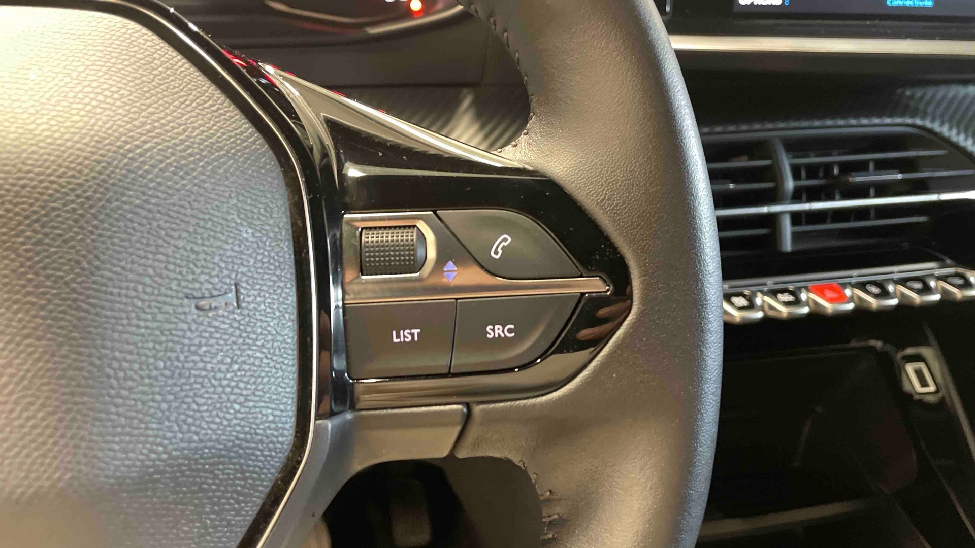 PEUGEOT 2008 STYLE PURETECH 100 S&S BVM6