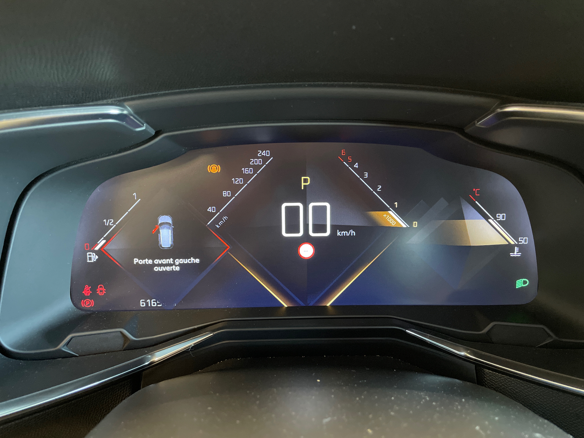 DS DS7 CROSSBACK BlueHDi 130 EAT8 Rivoli — expertise