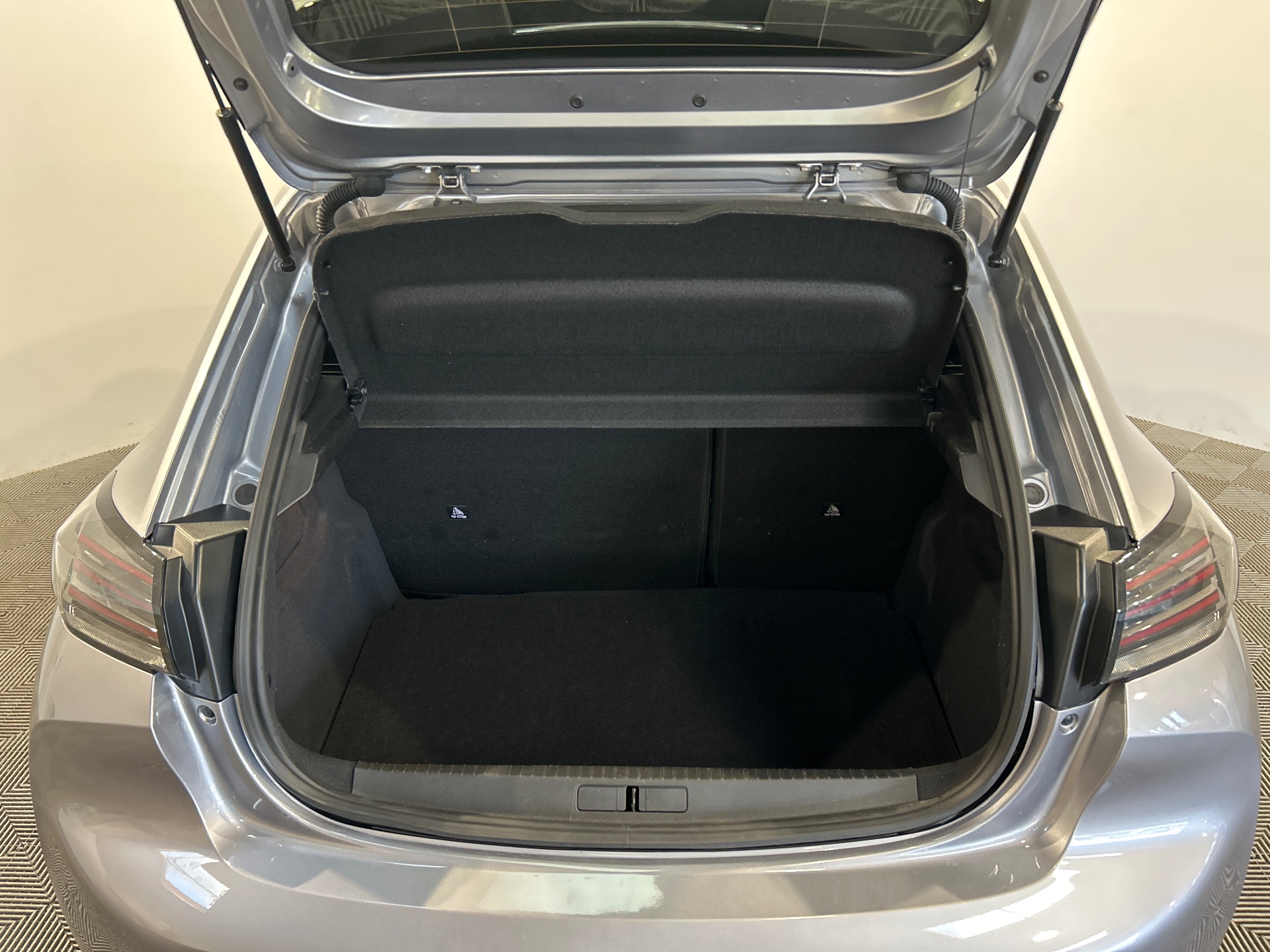 PEUGEOT 208 Allure 100 ch BVM6
