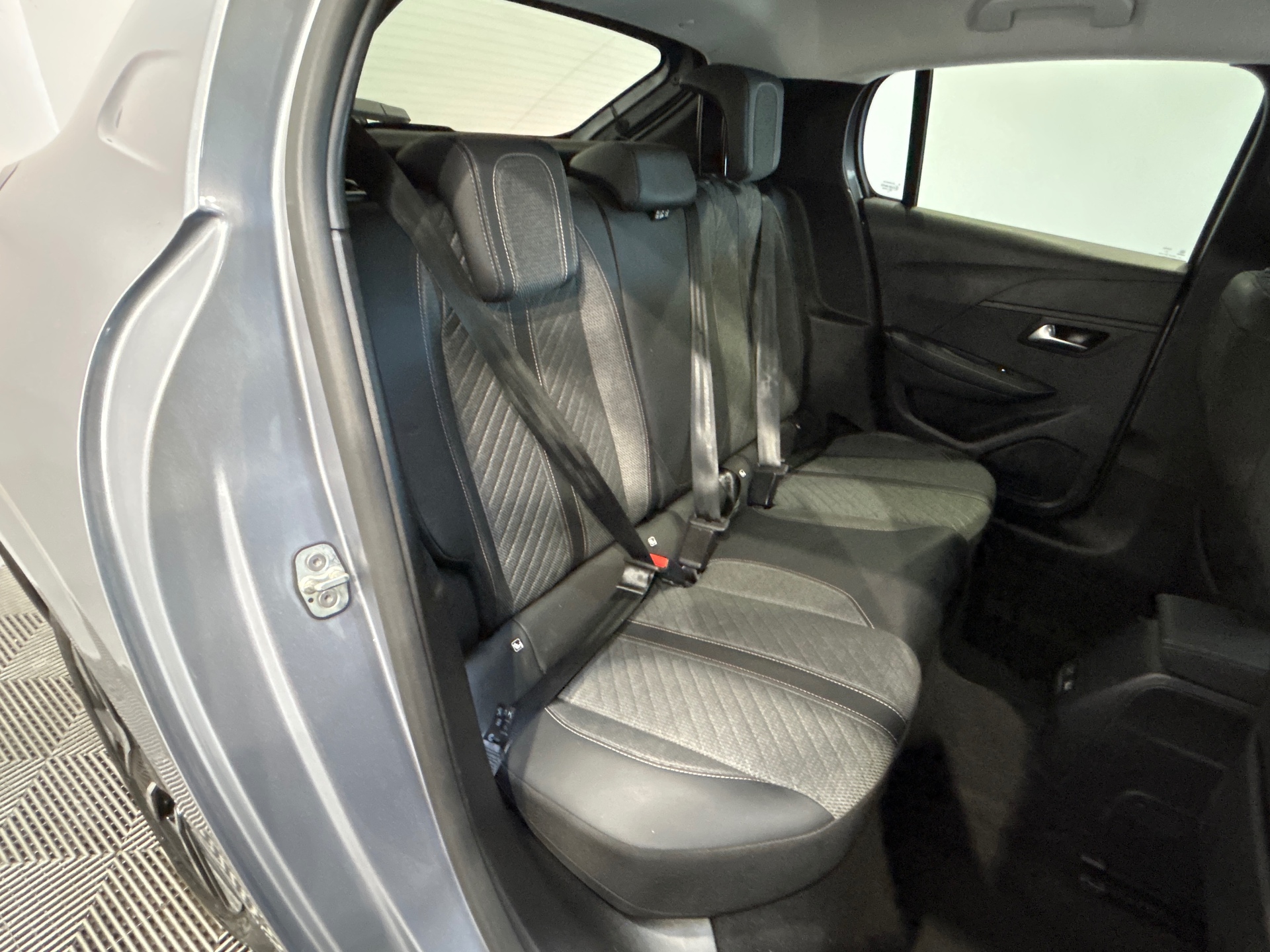 PEUGEOT 208 Allure 100 ch BVM6