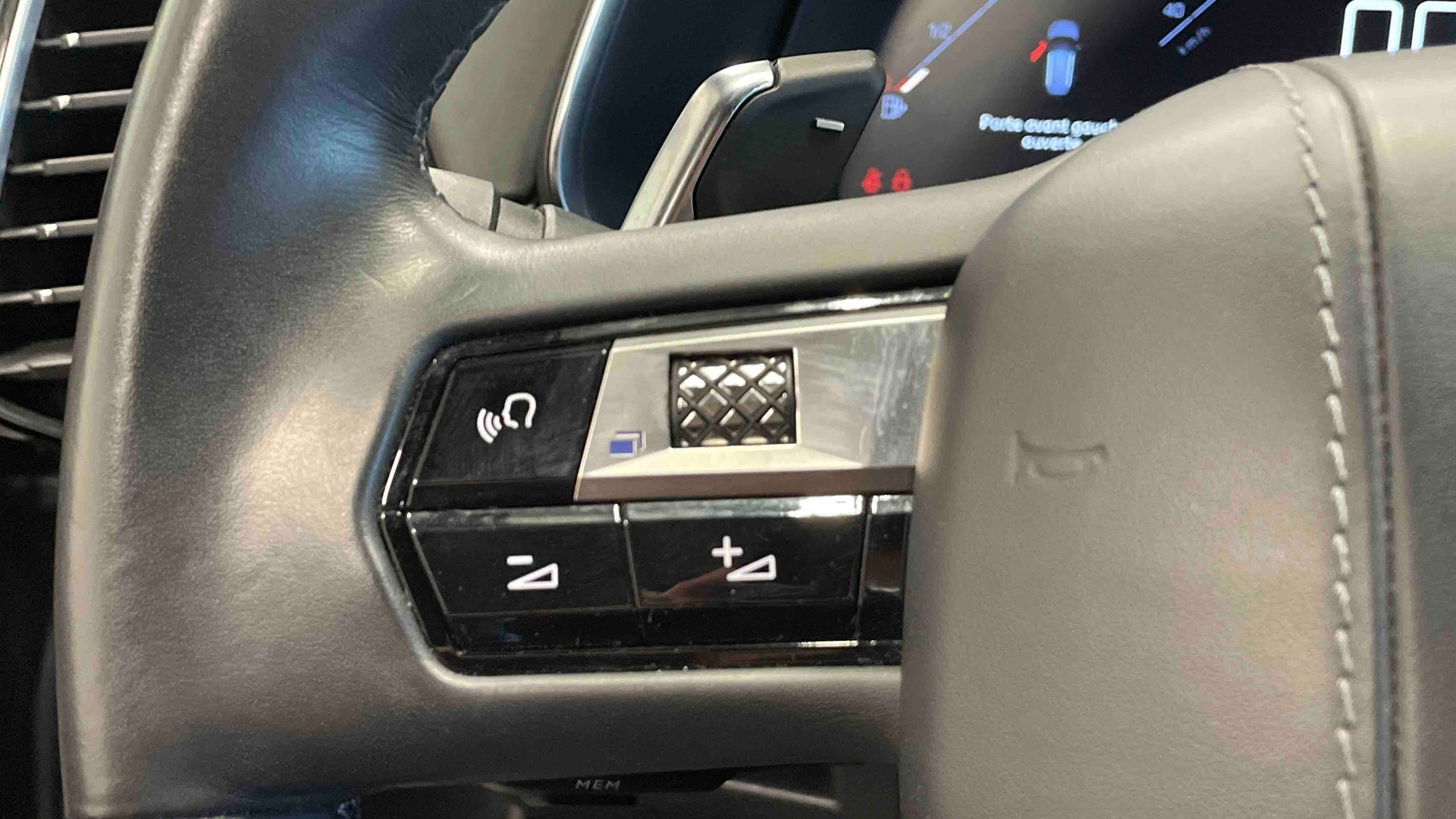 DS DS7 CROSSBACK BlueHDi 130 EAT8 Rivoli