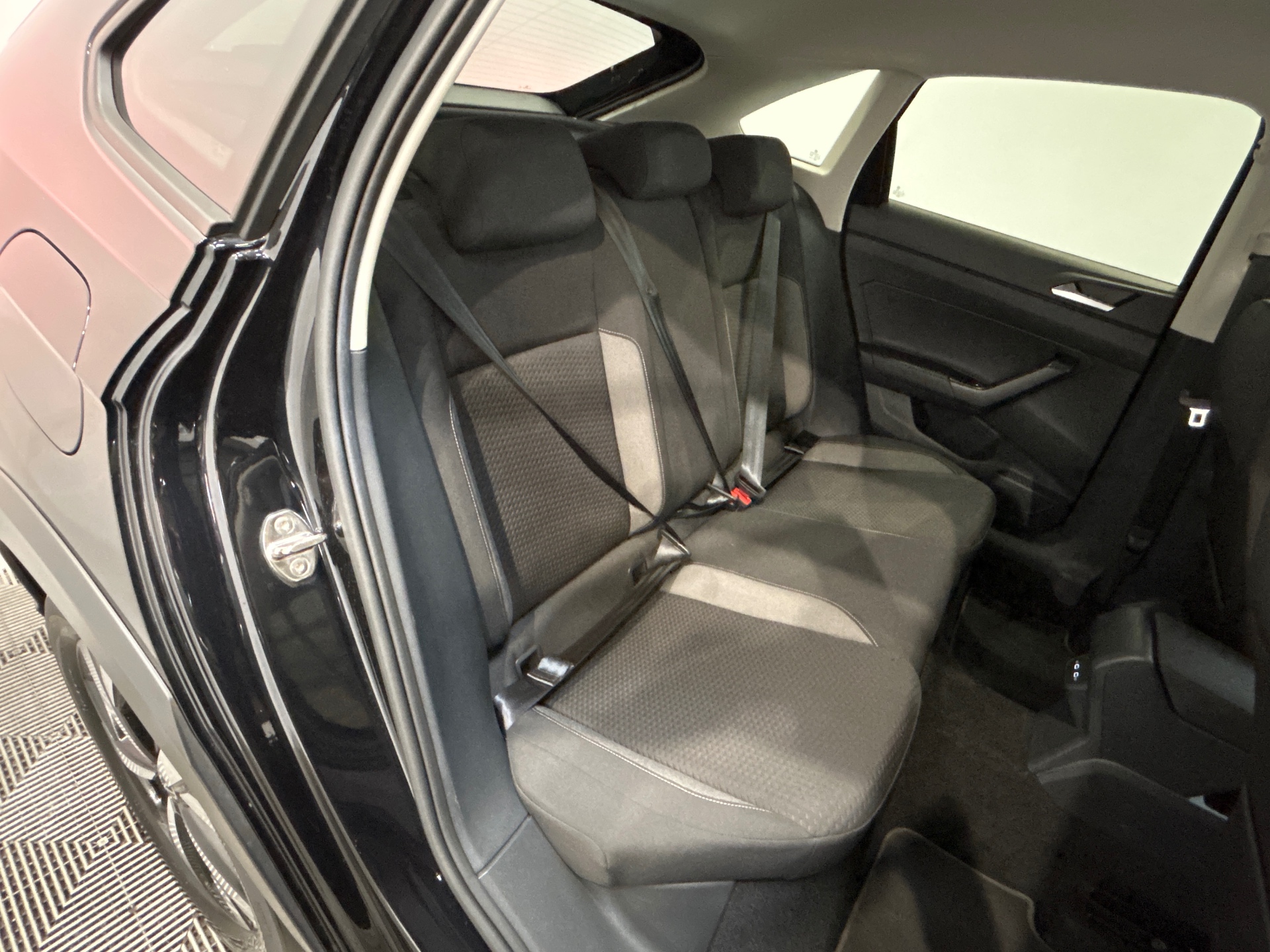 VOLKSWAGEN TAIGO TSI 115 HP LIFE DSG