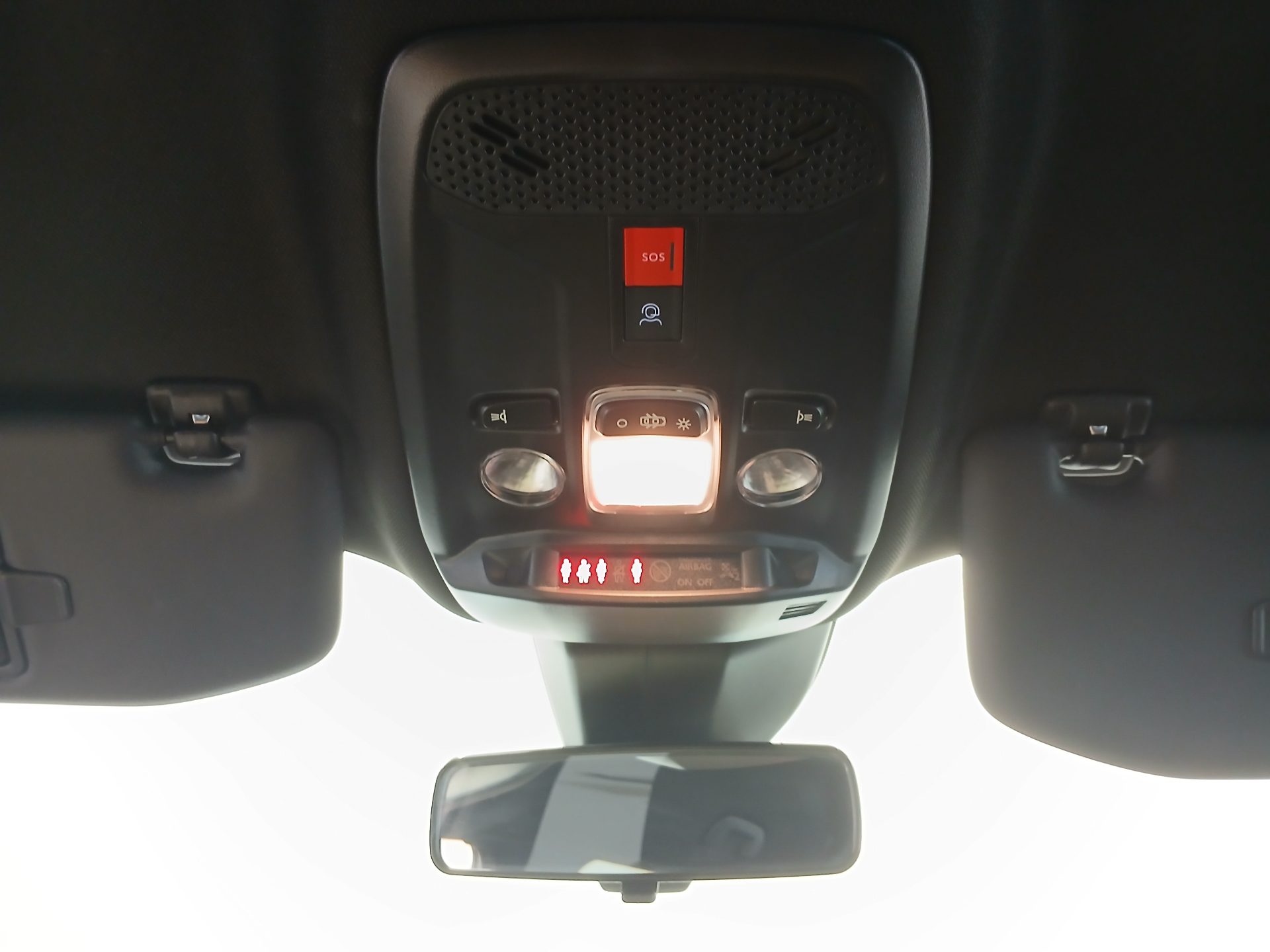 PEUGEOT 2008 Style Hybrid 145 ch e-DCS6
