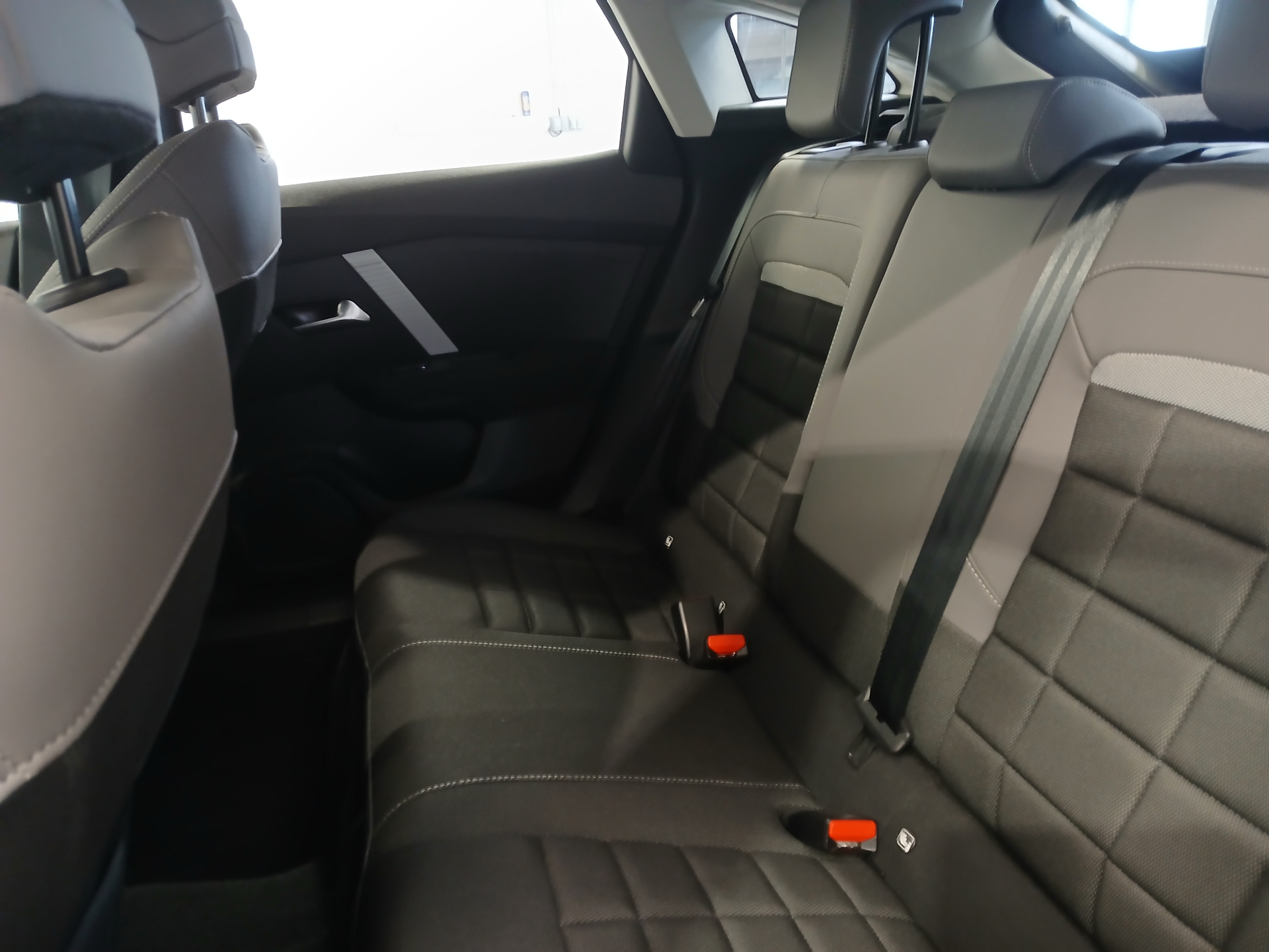CITROEN C4 Hybride 145ch Edcs-6 MAX