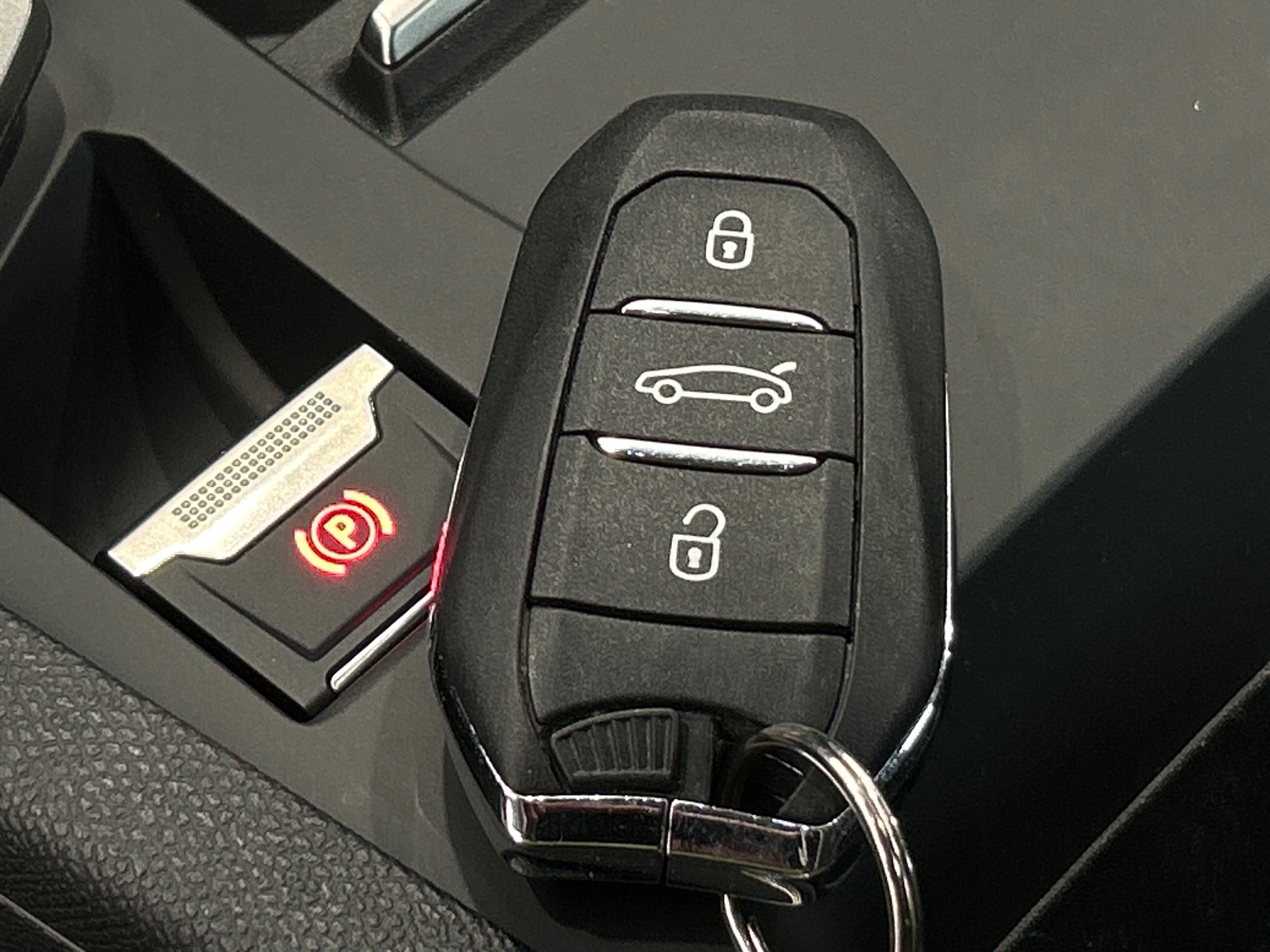 PEUGEOT 308 SW Style Hybrid 145 ch e-DCS6