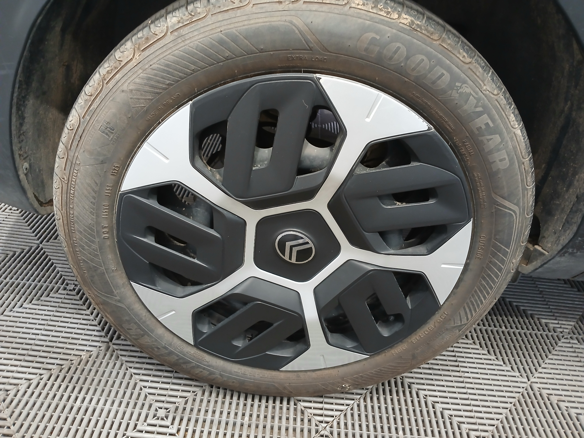 CITROEN C4 Hybride 145ch Edcs-6 MAX — expertise
