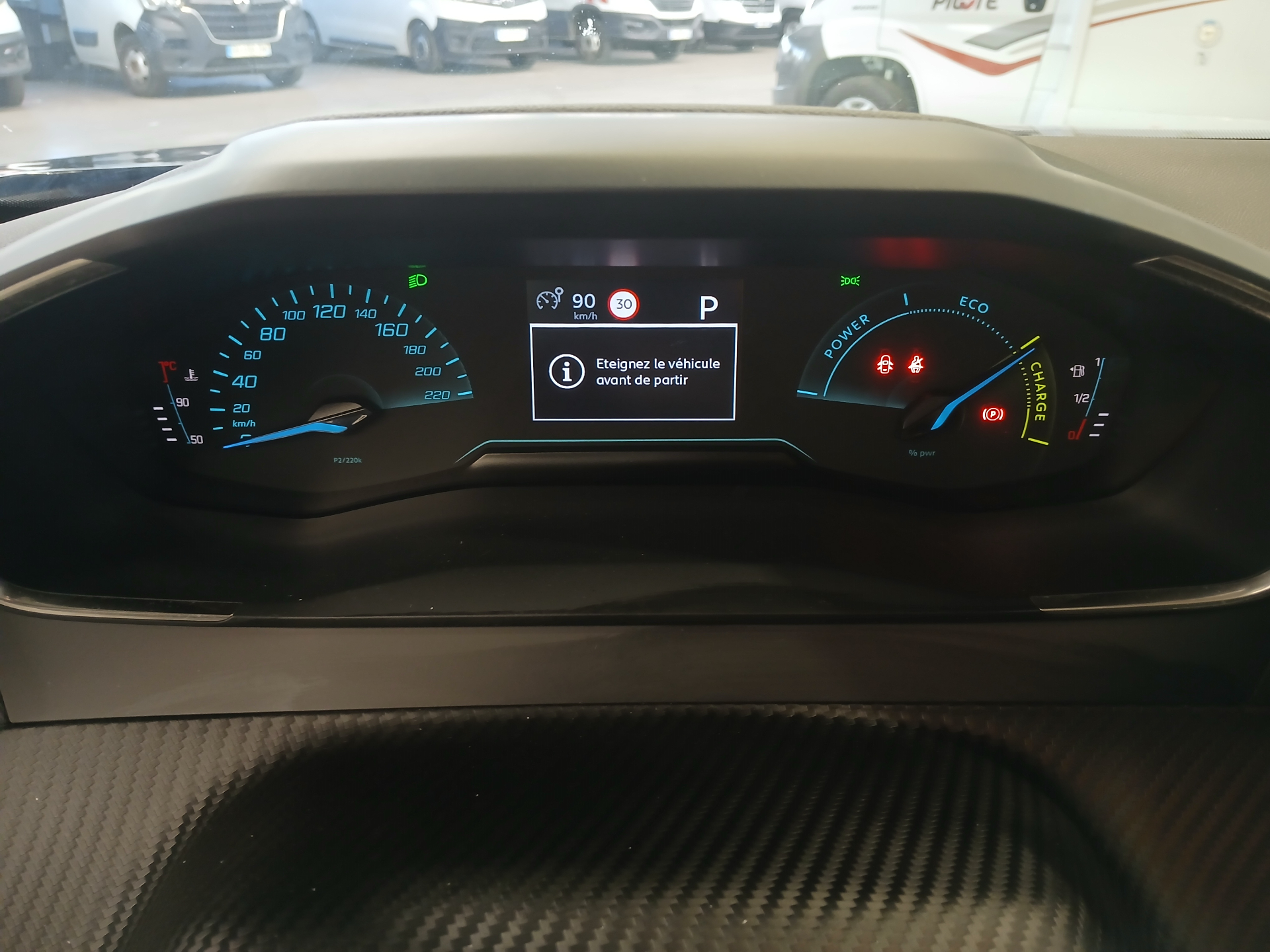 PEUGEOT 2008 Style Hybrid 145 ch e-DCS6 — expertise