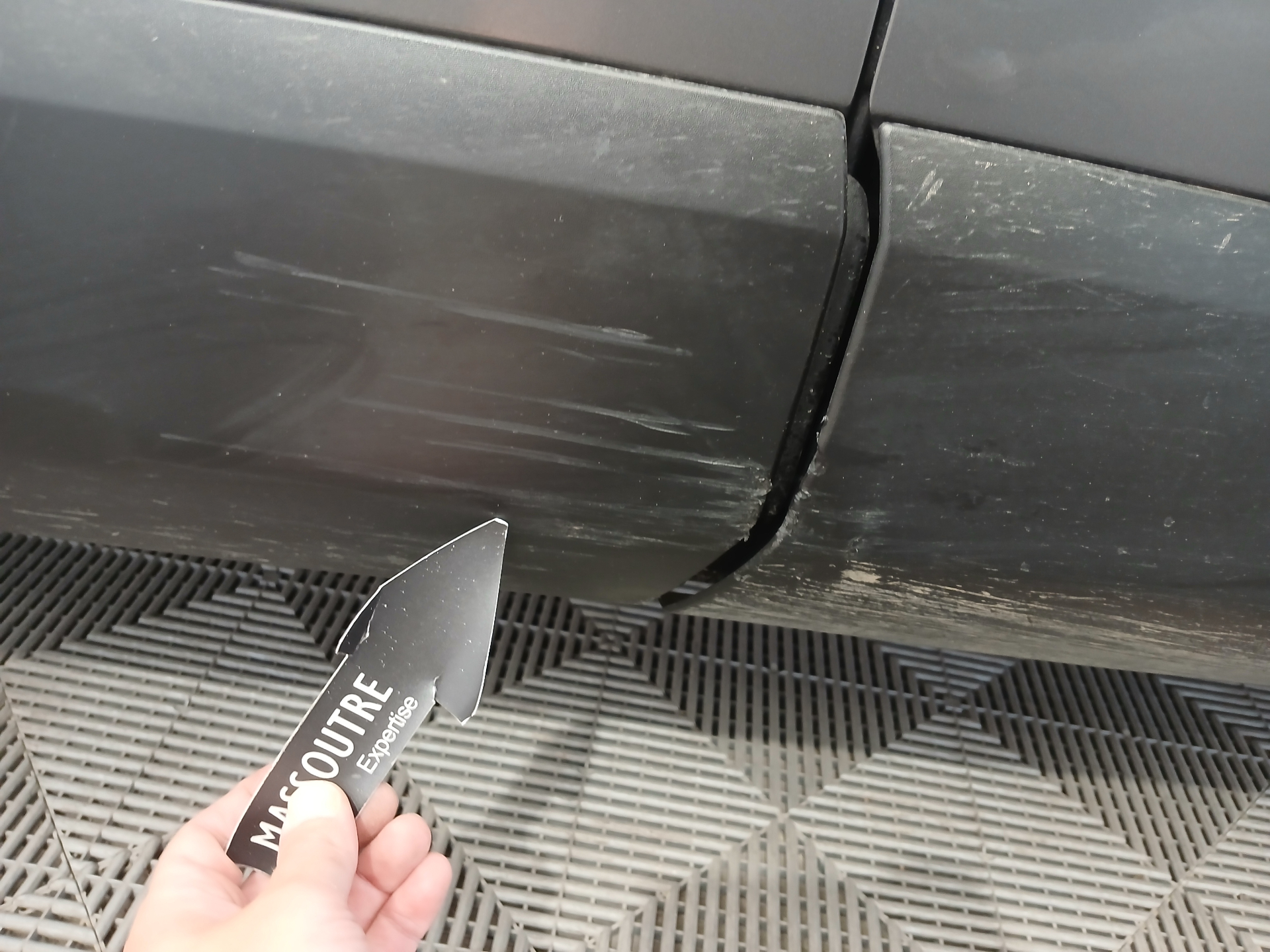CITROEN C4 Hybride 145ch Edcs-6 MAX — expertise