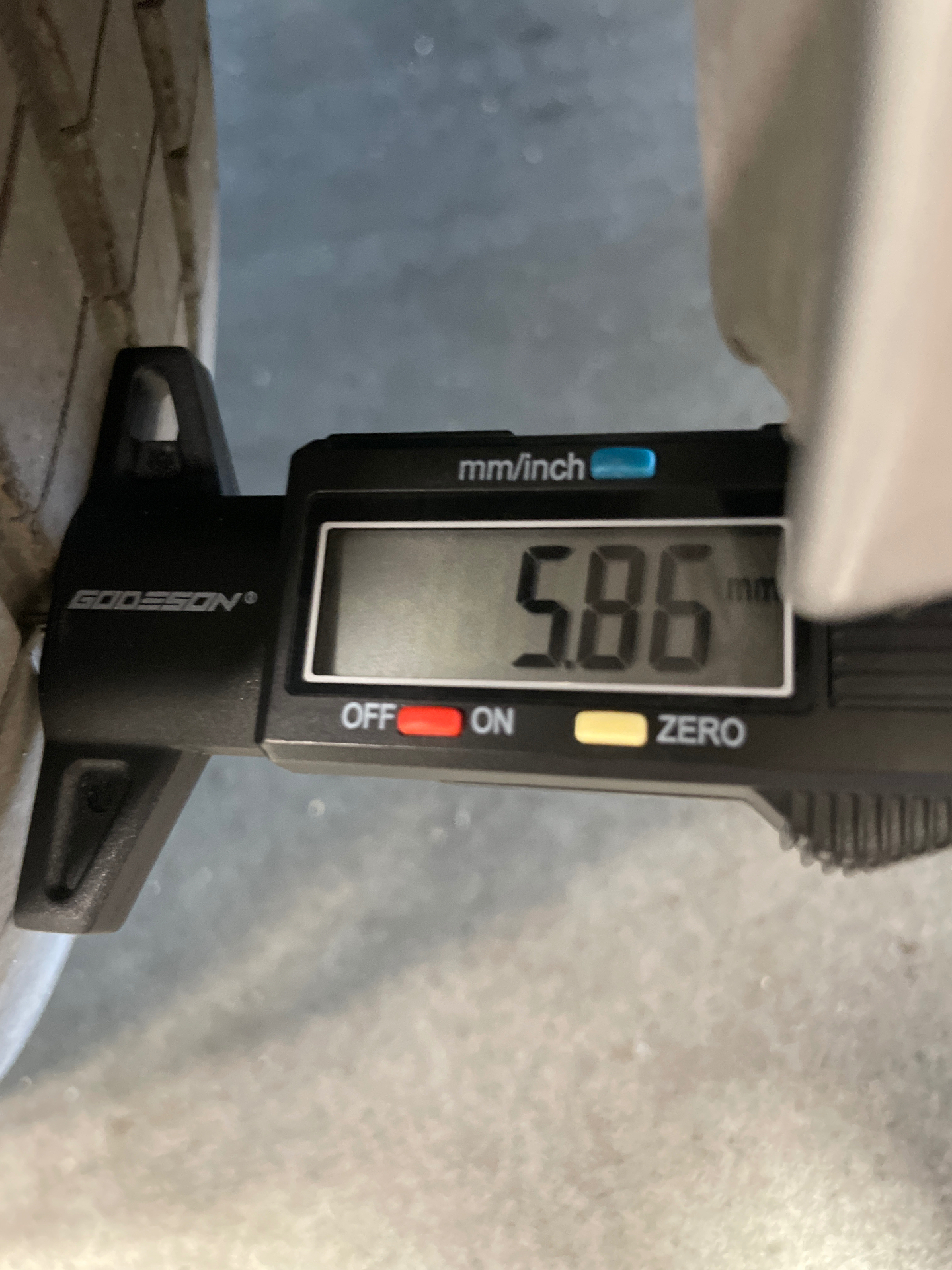PEUGEOT 208 Allure 100 ch BVM6 — expertise