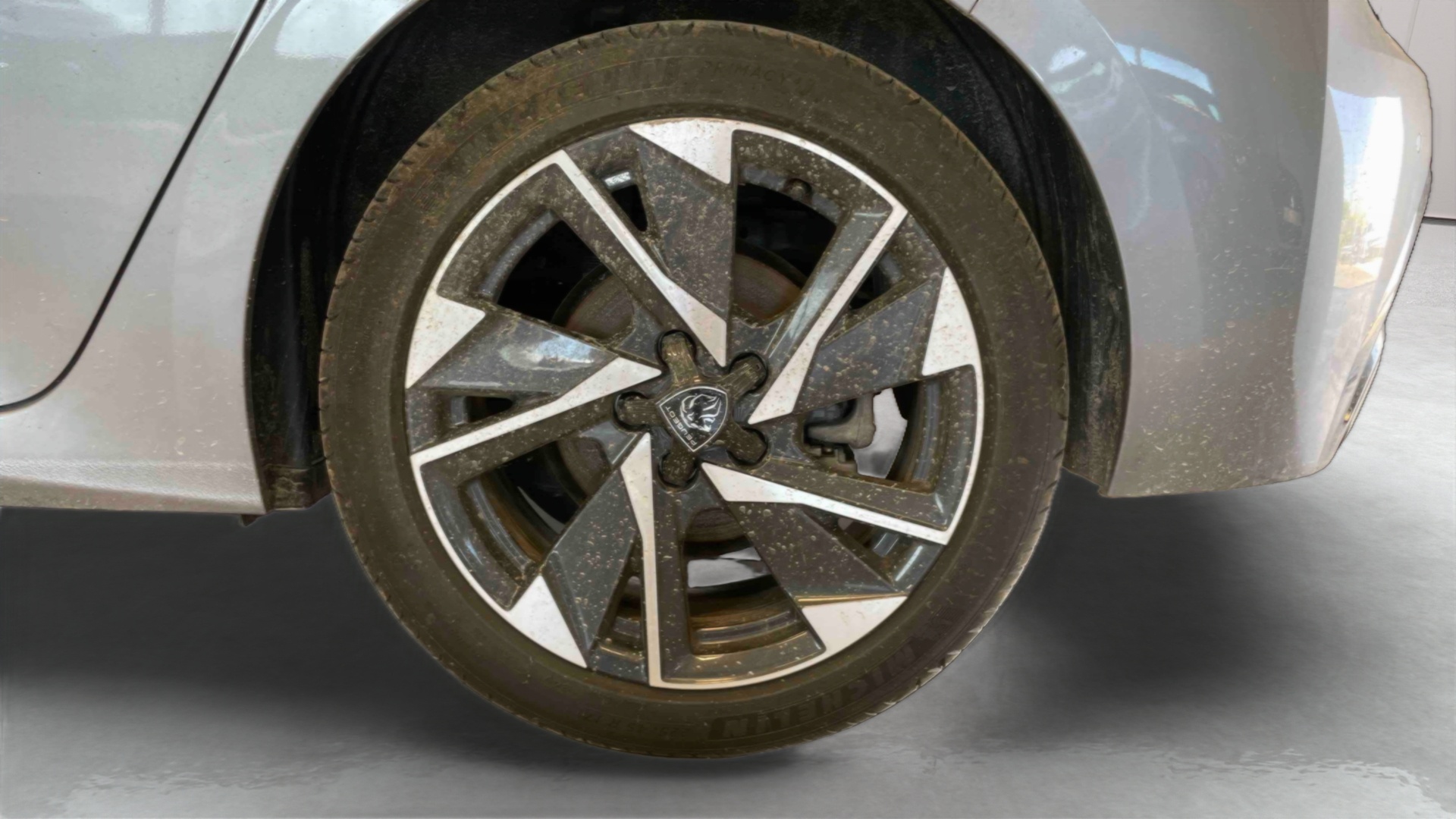 PEUGEOT 308 Hybrid 145 e-DCS6 Allure