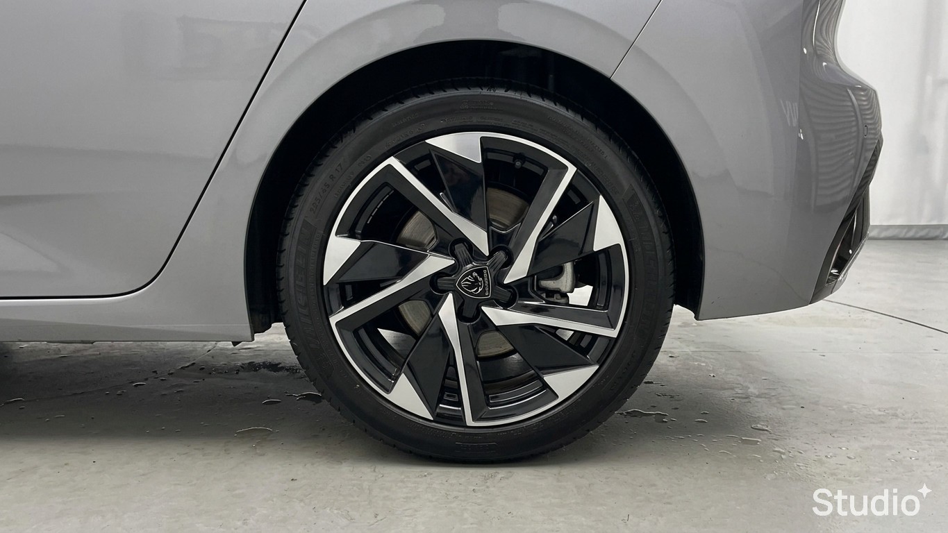 PEUGEOT 308 Allure Hybrid 145 ch e-DCS6
