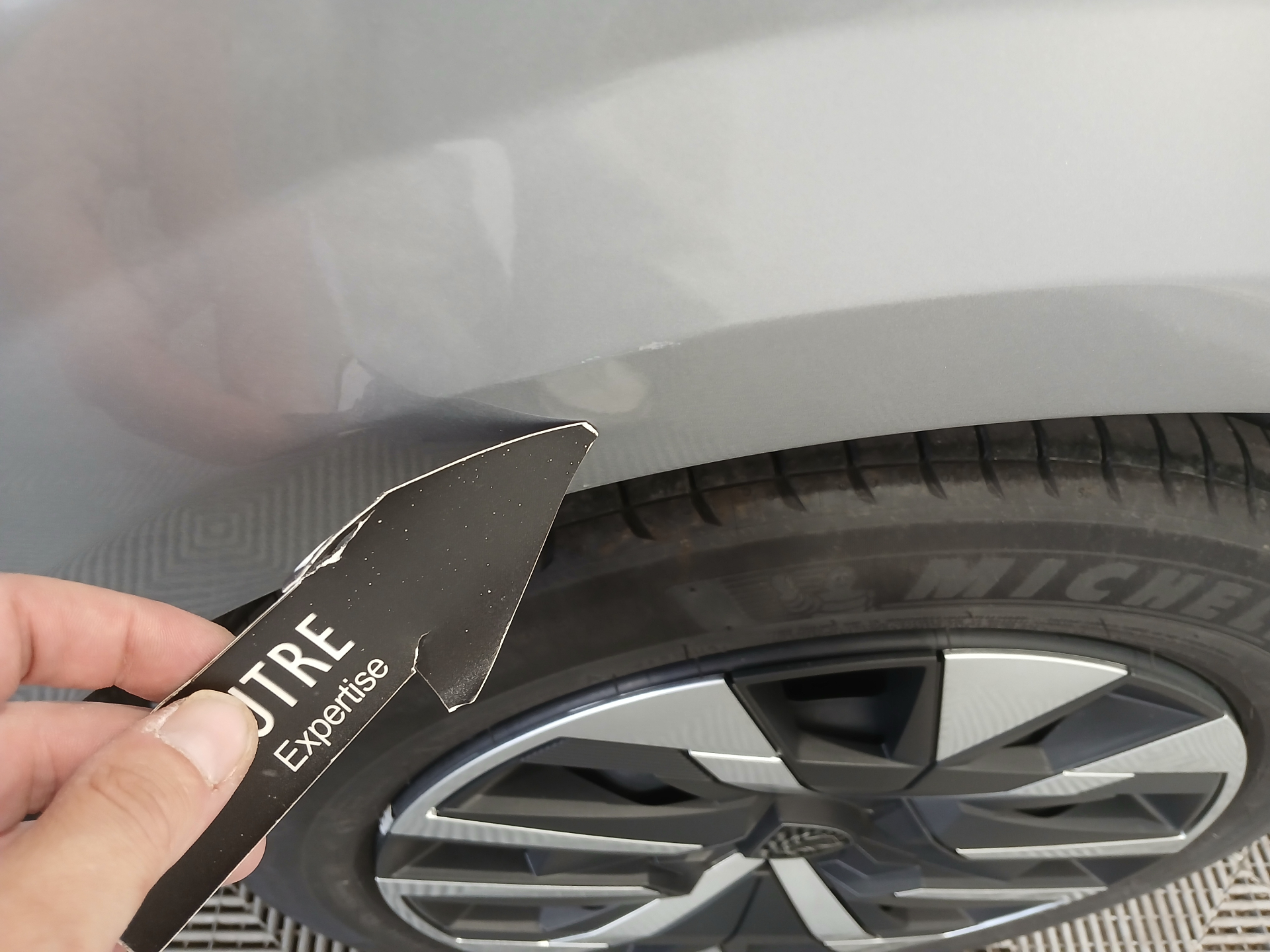PEUGEOT 208 Style 100 ch BVM6 — expertise