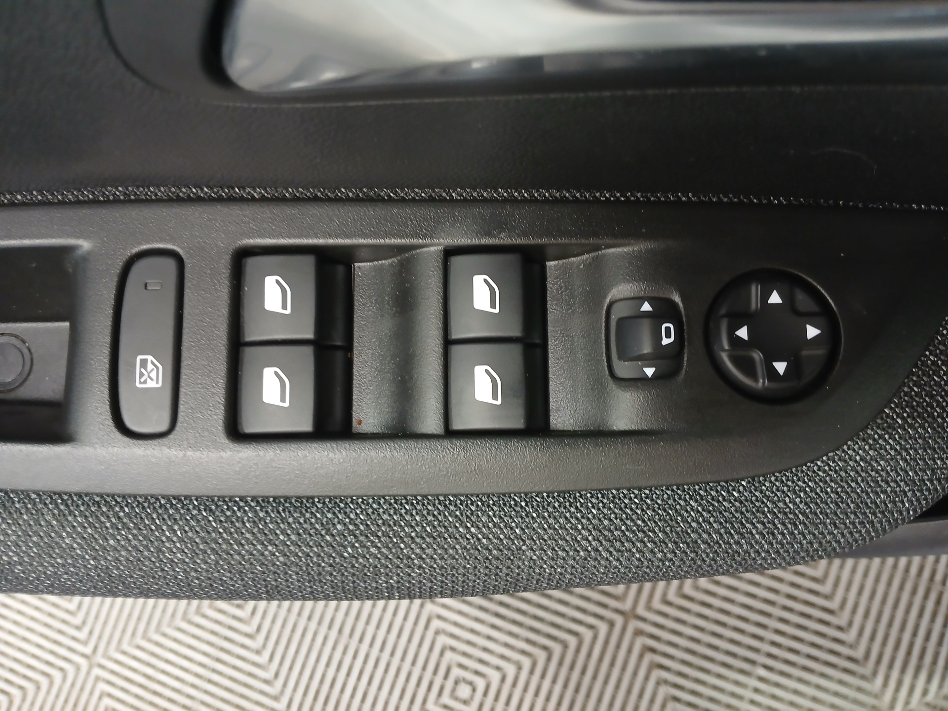 PEUGEOT 208 Style 100 ch BVM6