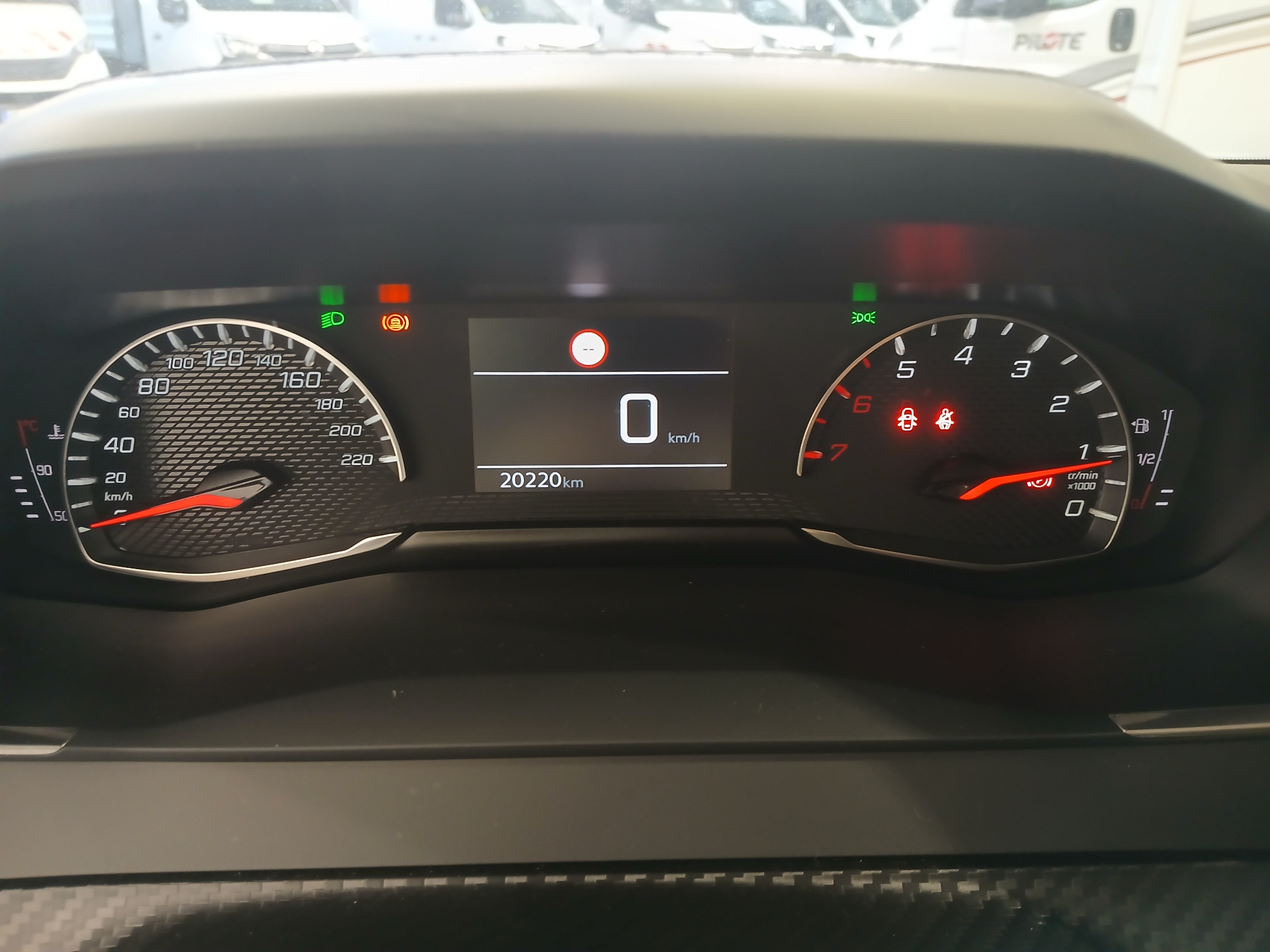 PEUGEOT 208 Style 100 ch BVM6 — expertise