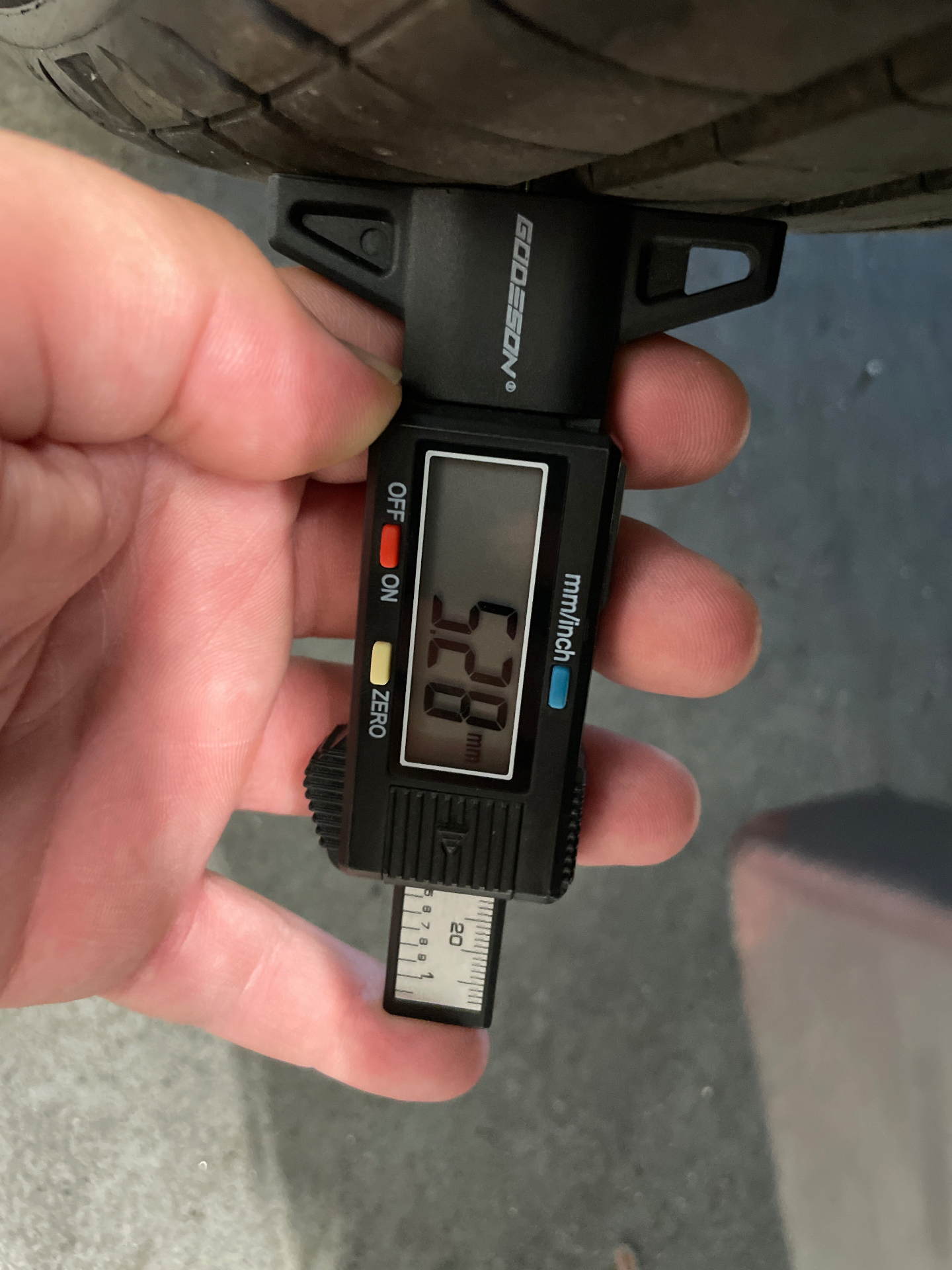 PEUGEOT 208 Allure 100 ch BVM6 — expertise