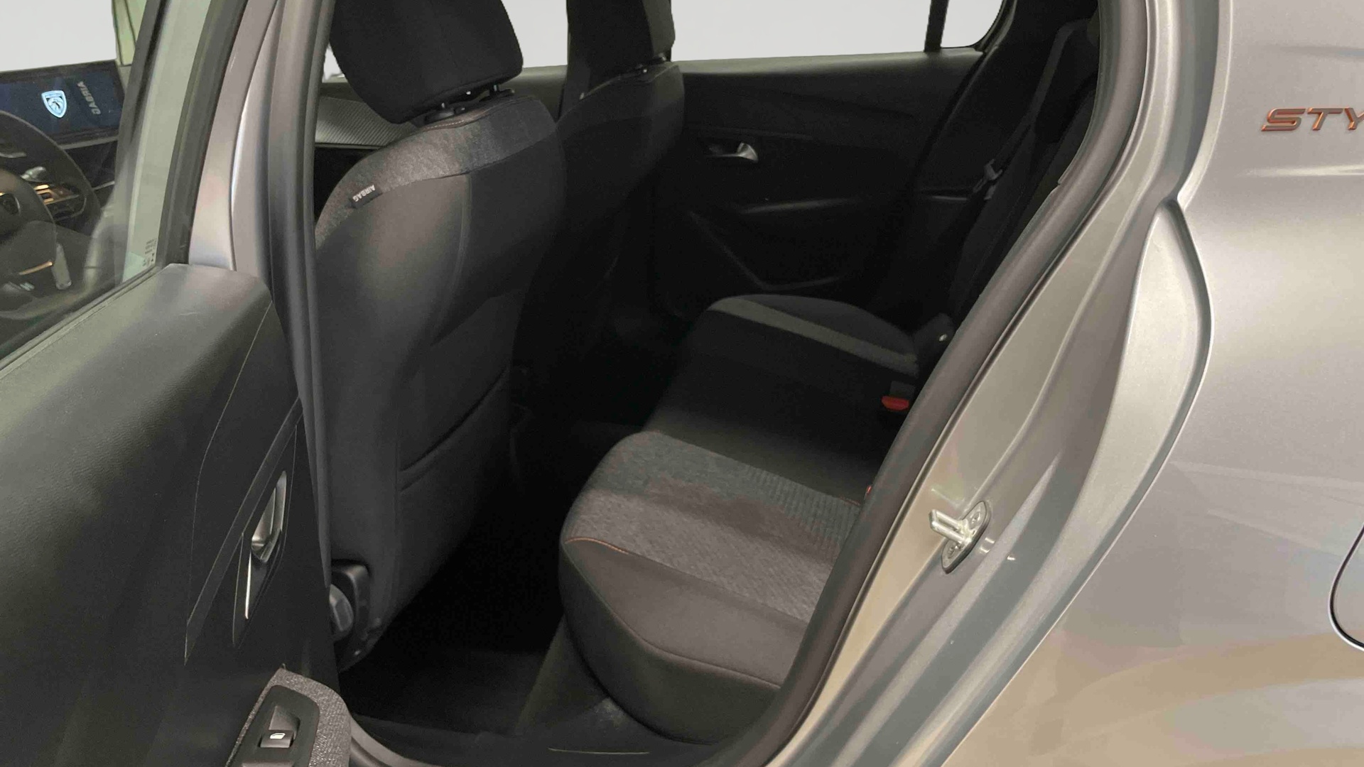 PEUGEOT 208 Style 100 ch BVM6