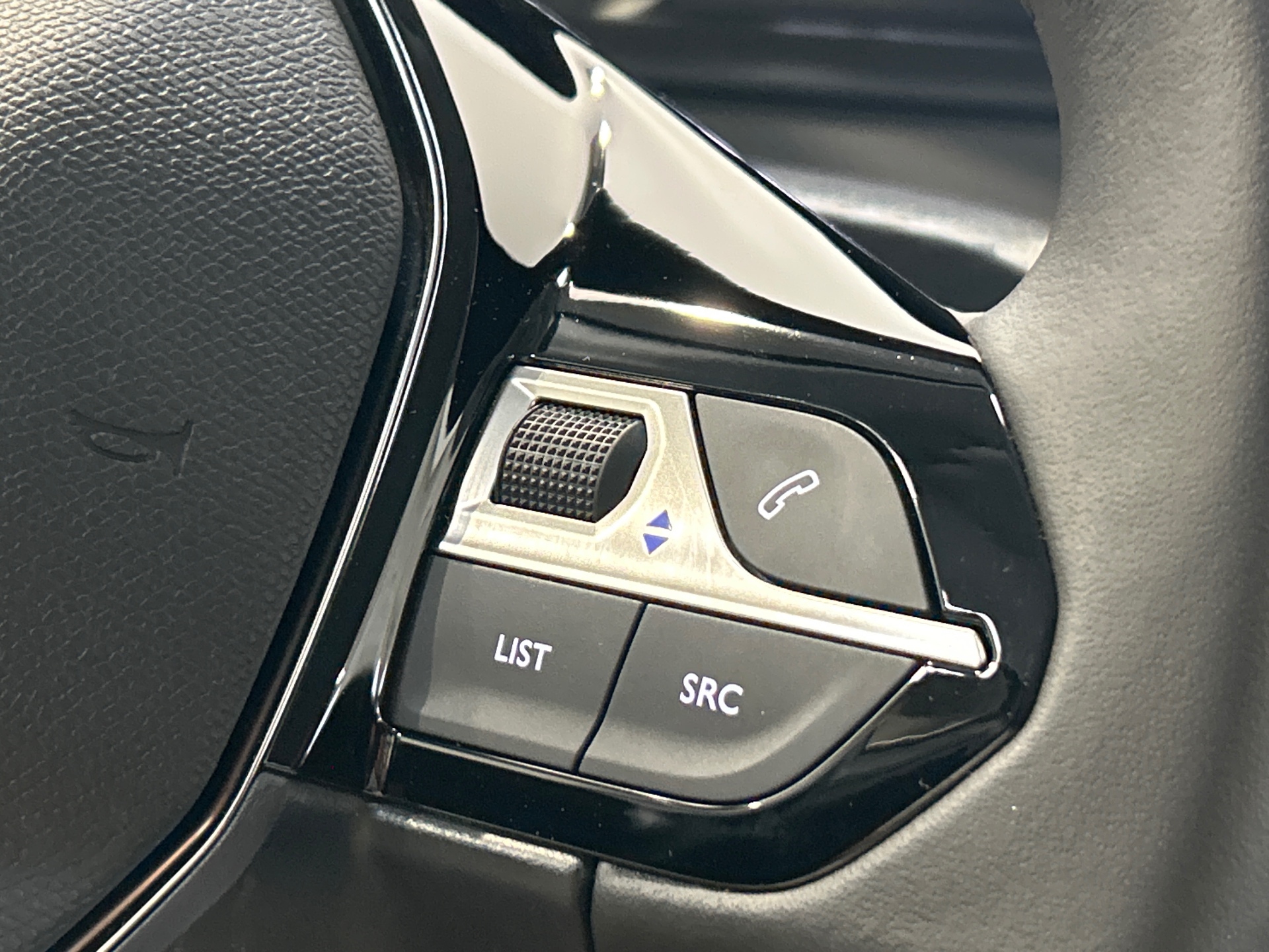 PEUGEOT 208 Style 100 ch BVM6