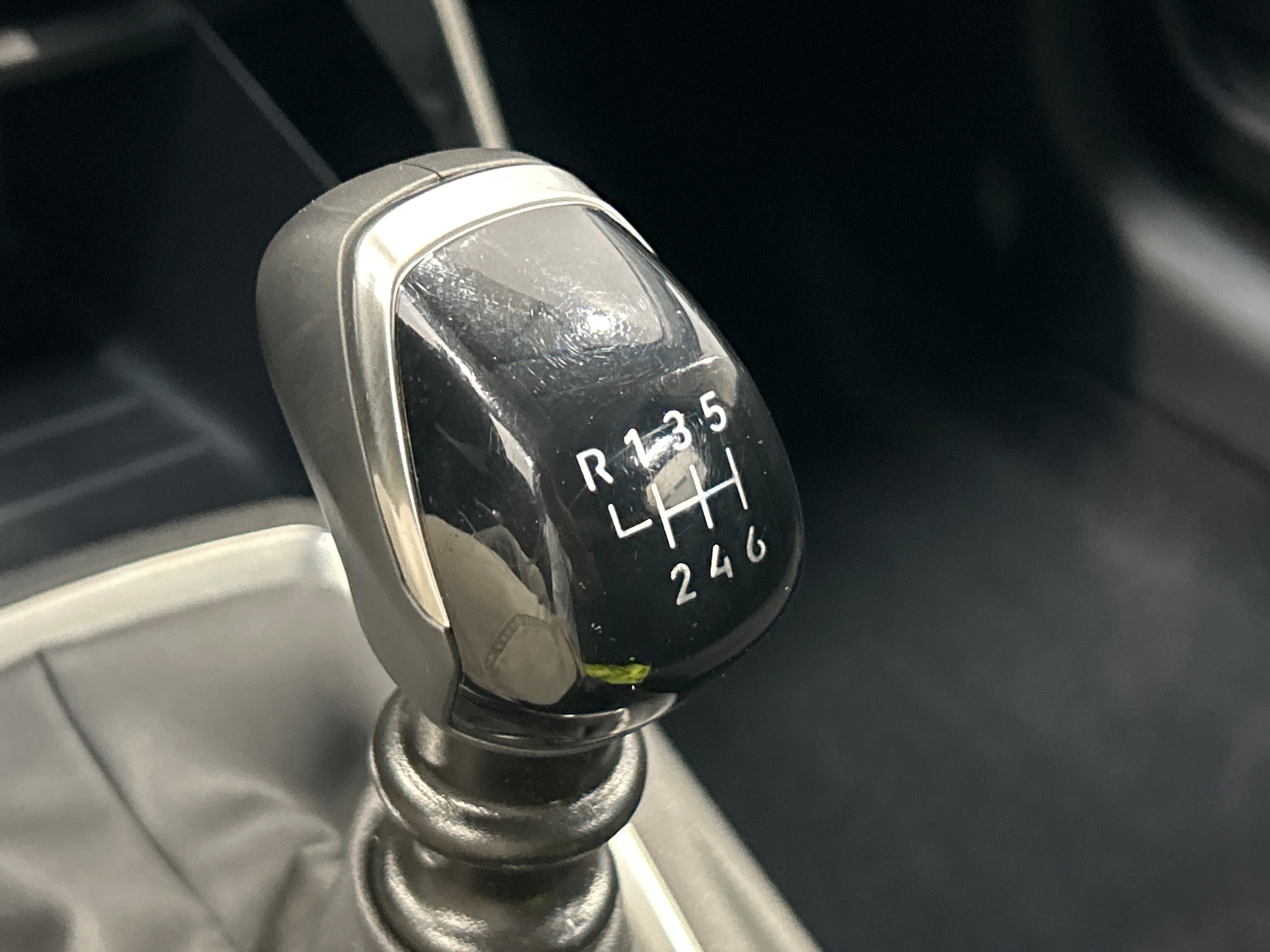 PEUGEOT 208 Style 100 ch BVM6