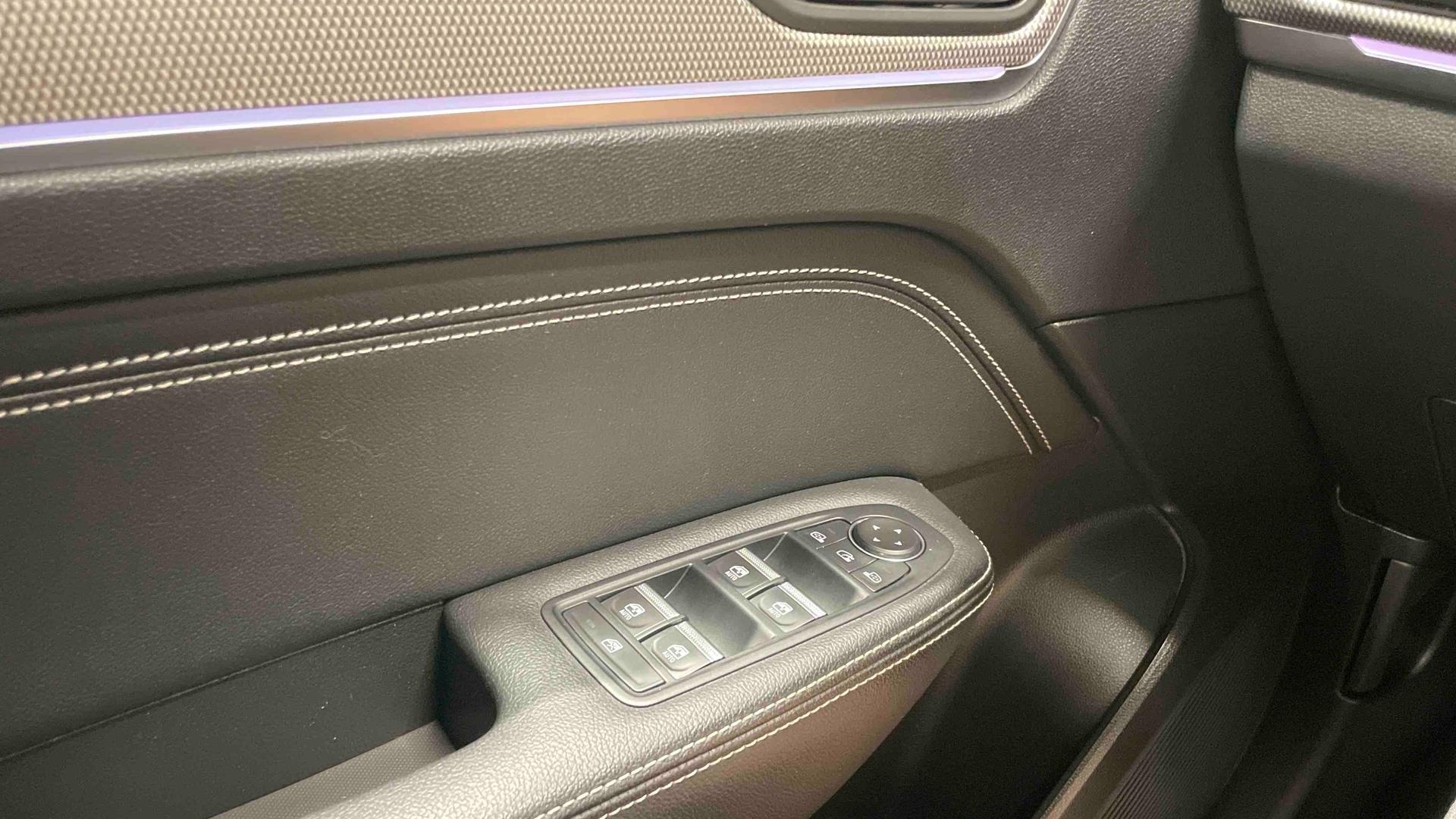 RENAULT ARKANA E-Tech 145 - 21B Intens