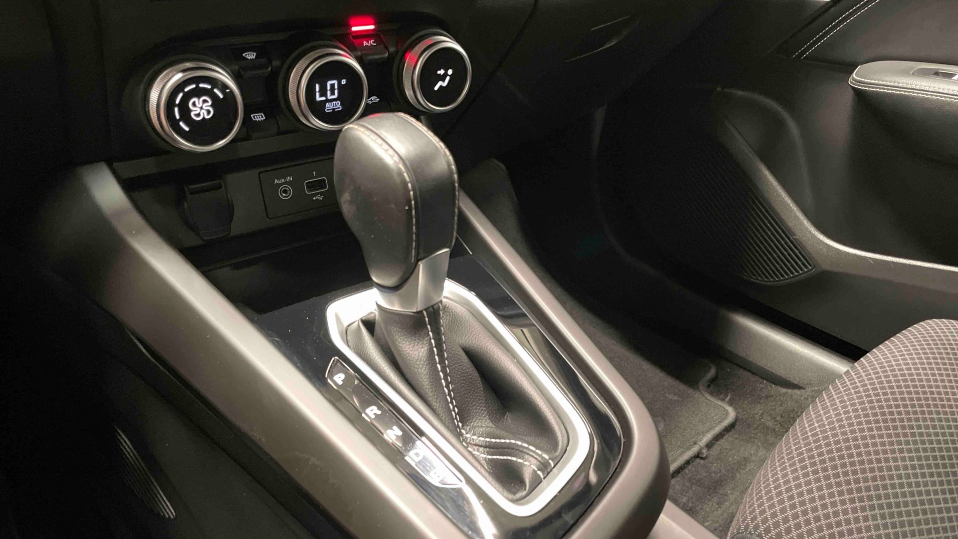 RENAULT ARKANA E-Tech 145 - 21B Intens