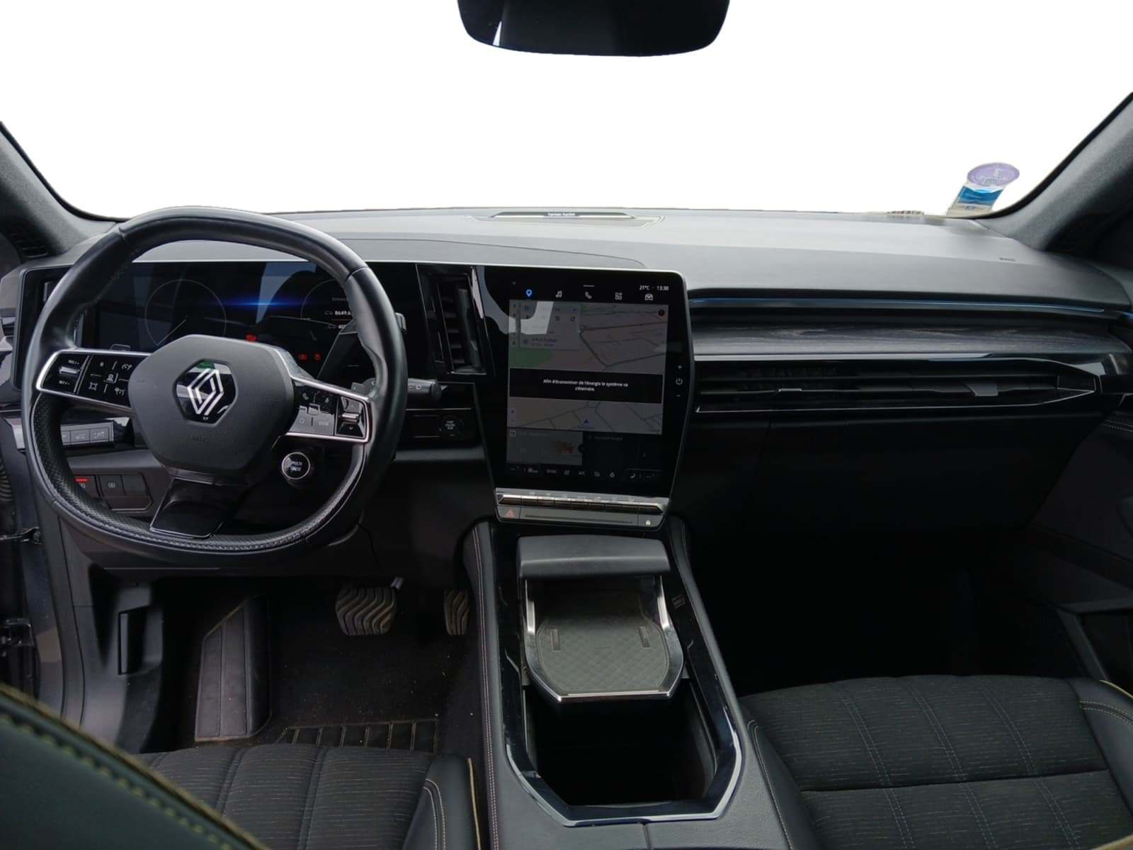 RENAULT AUSTRAL E-Tech hybrid 200 Iconic
