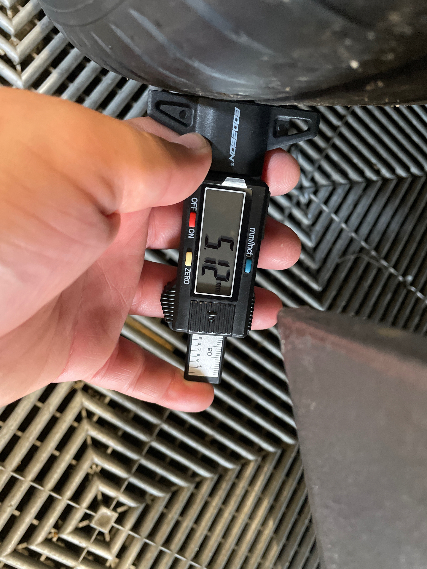 PEUGEOT 308 Allure Hybrid 145 ch e-DCS6 — expertise