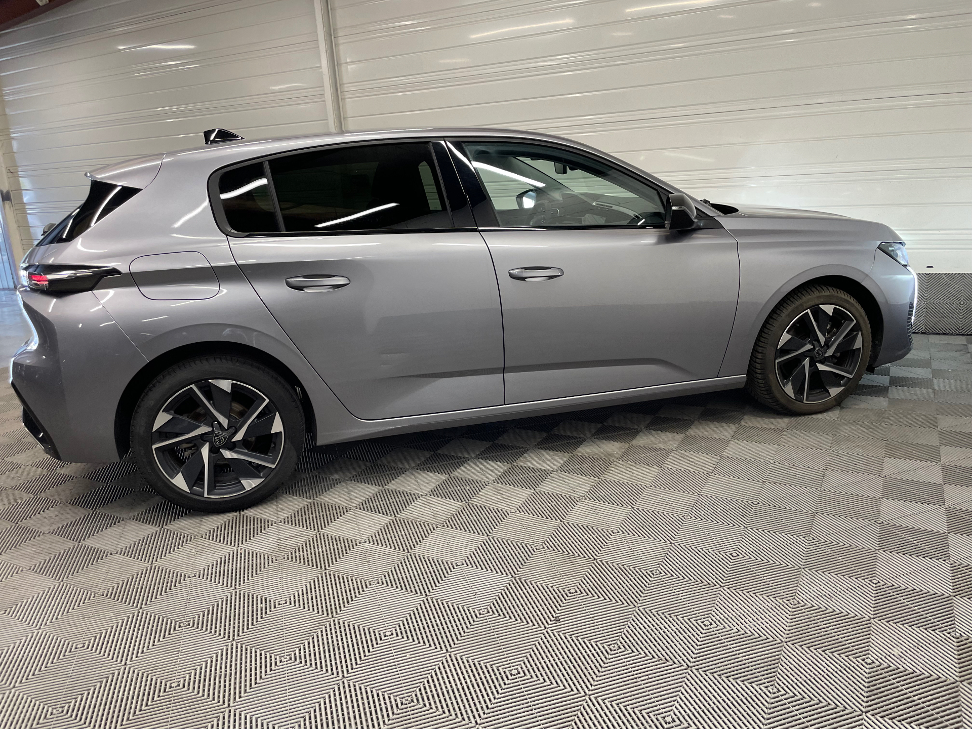 PEUGEOT 308 BlueHDi 130ch S&S EAT8 Allure