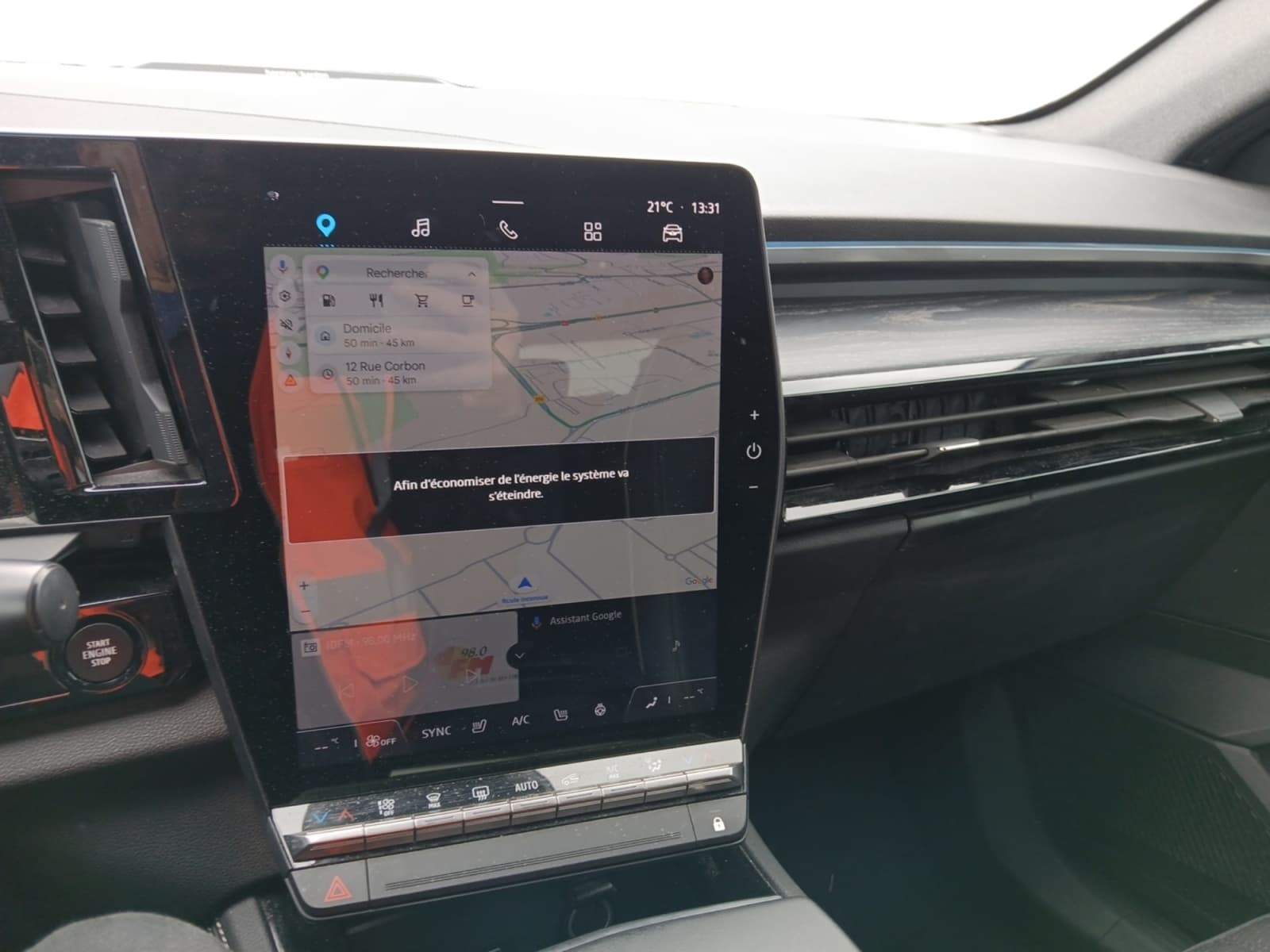 RENAULT AUSTRAL E-Tech hybrid 200 Iconic