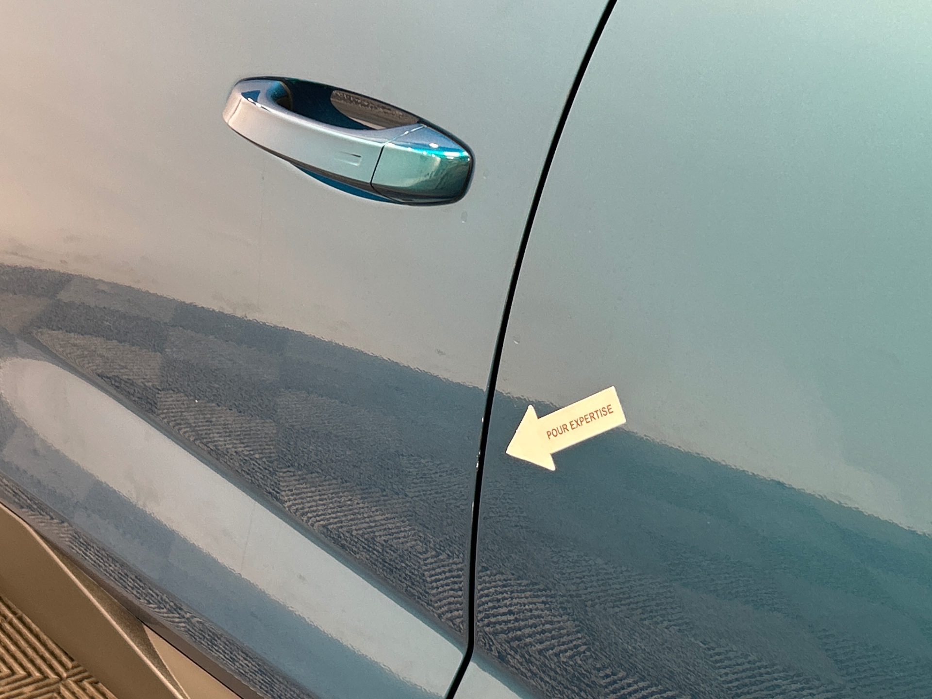 PEUGEOT 408 Allure Hybrid 145 ch e-DCS6 — expertise