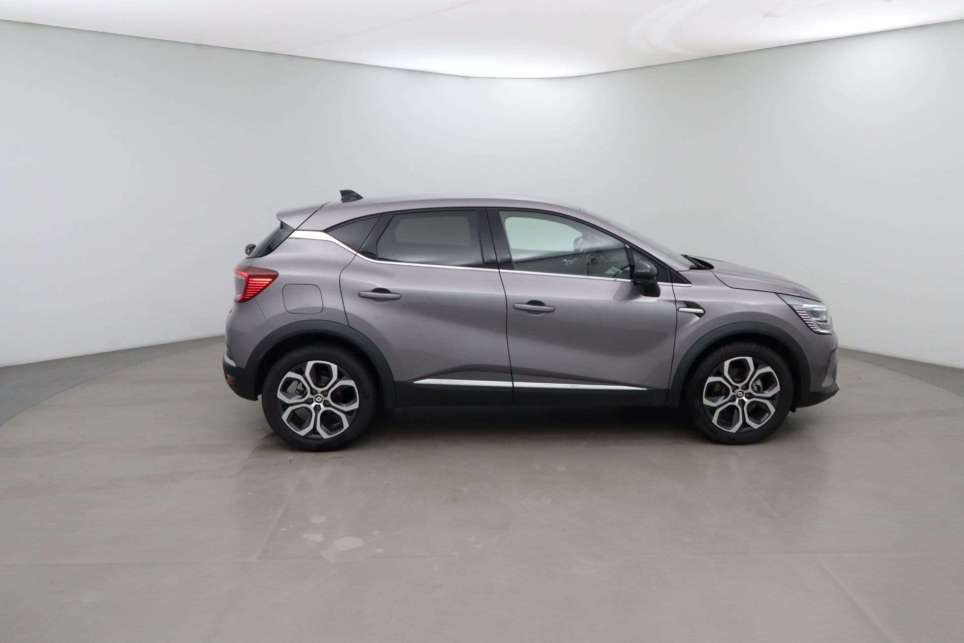 RENAULT CAPTUR E-Tech full hybrid 145 Techno