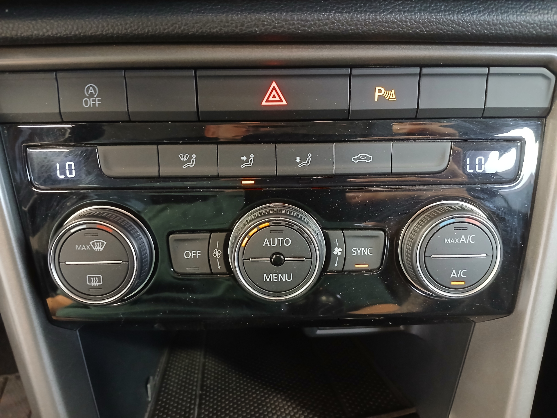 VOLKSWAGEN T-ROC 2.0 TDI 115 Start/Stop BVM6 Lounge Business