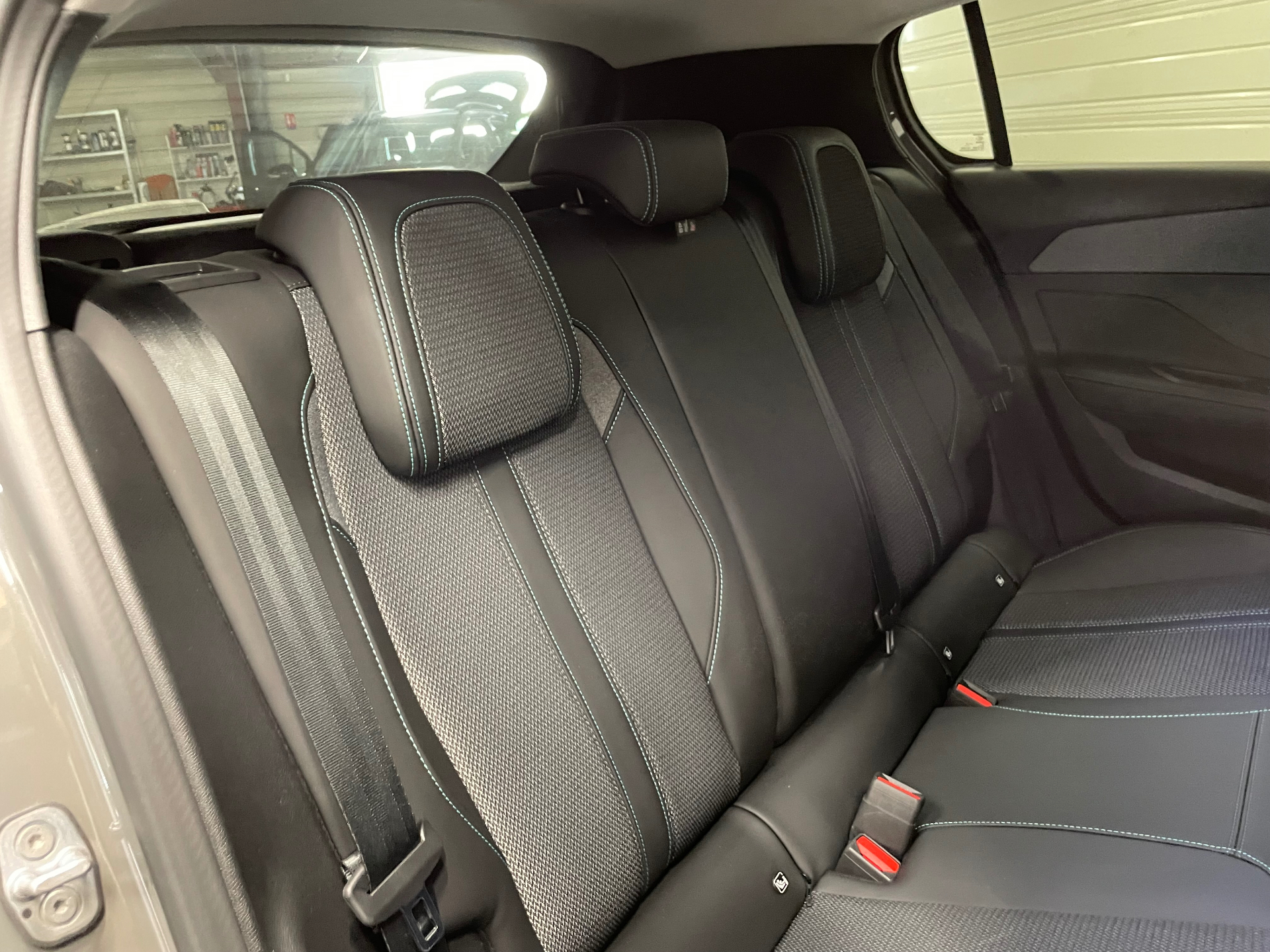 PEUGEOT 308 BlueHDi 130ch S&S EAT8 Allure