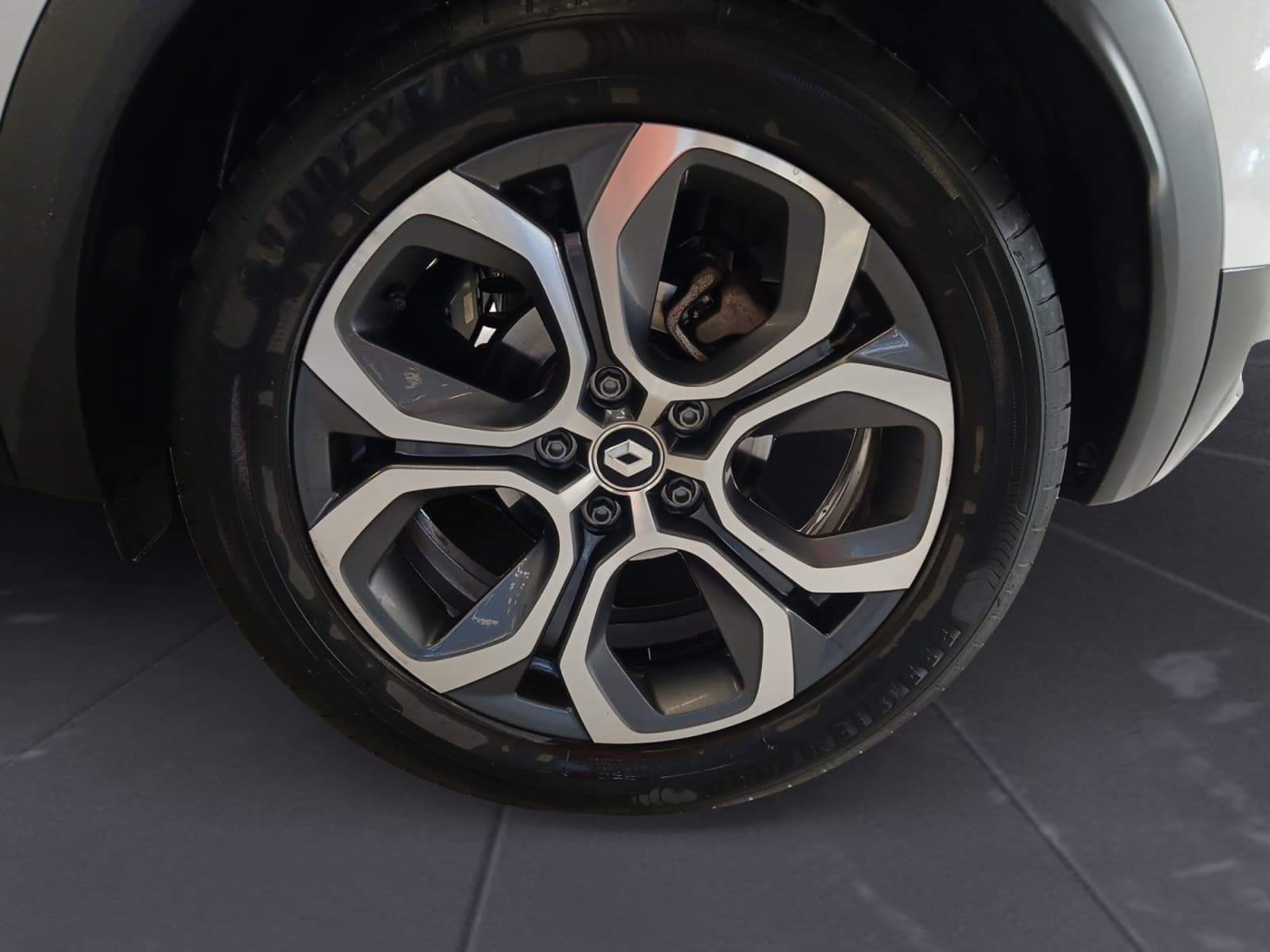 RENAULT CAPTUR E-Tech full hybrid 145 Techno
