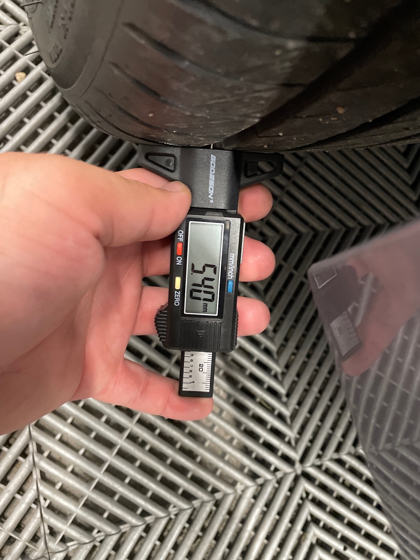 PEUGEOT 308 Allure Hybrid 145 ch e-DCS6 — expertise