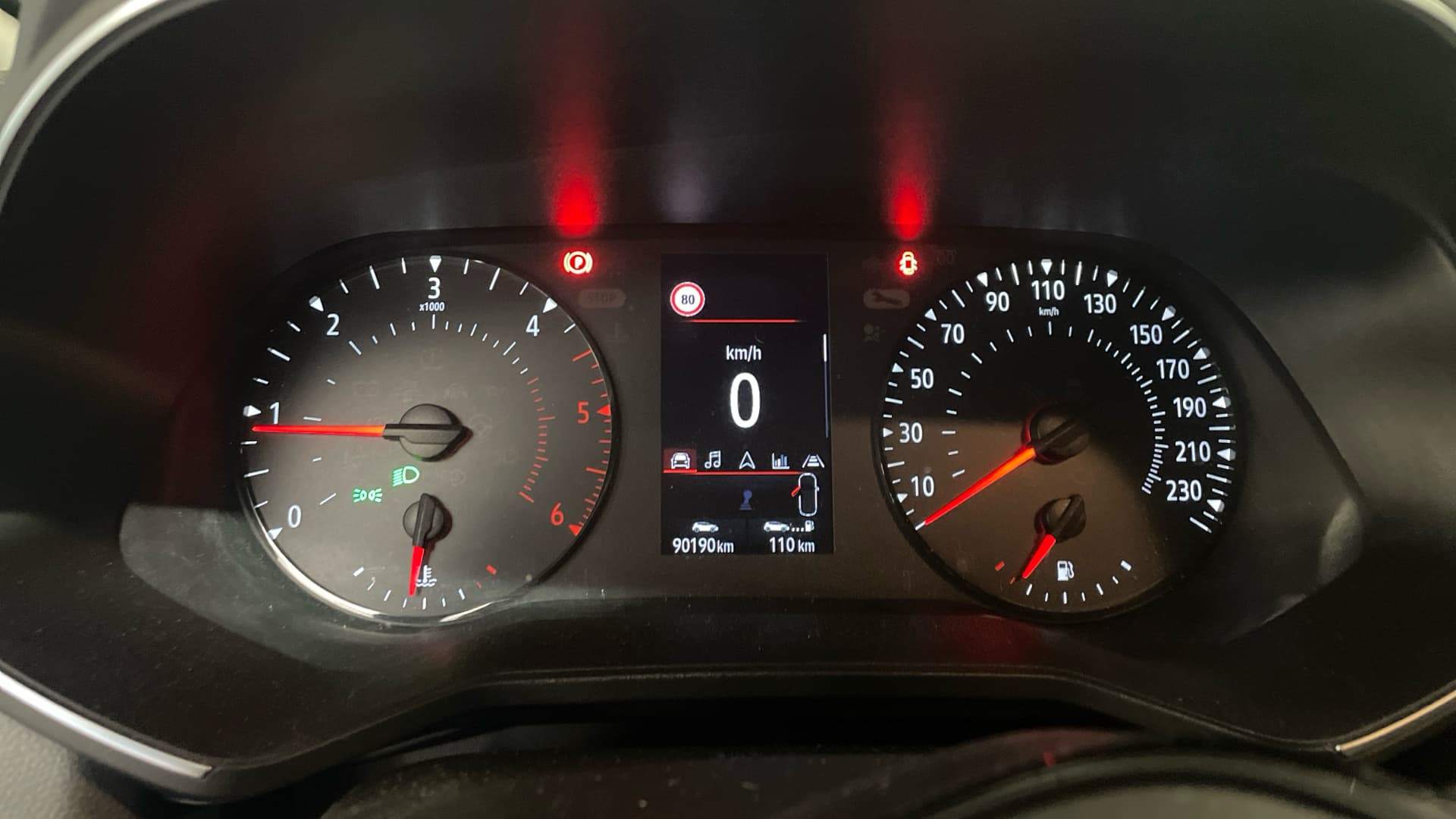 RENAULT CLIO V SOCIETE SOCIETE BLUE DCI 85 AIR NAV