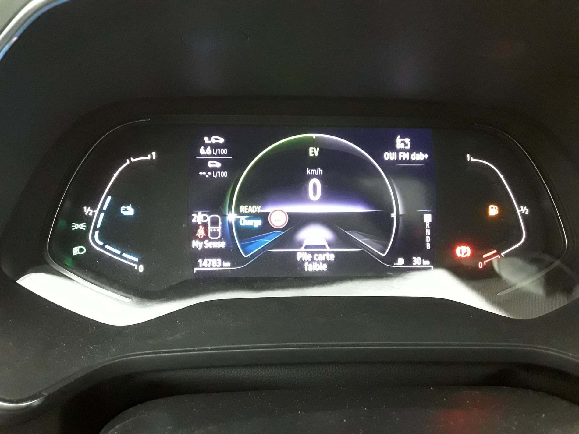 RENAULT CAPTUR E-Tech full hybrid 145 Techno