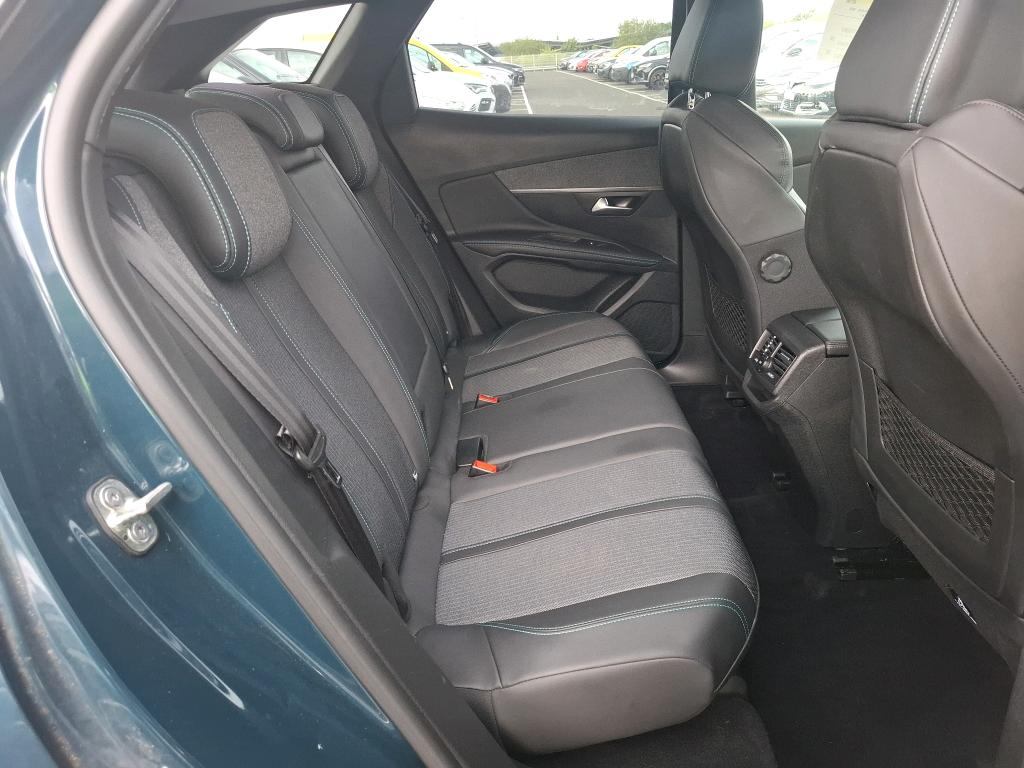 PEUGEOT 3008 BlueHDi 130ch S&S EAT8 Allure Pack
