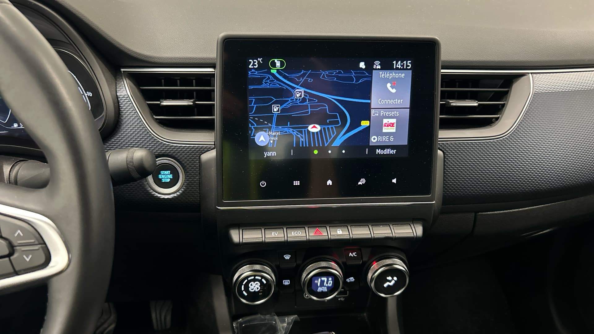 RENAULT ARKANA E-Tech 145 Business