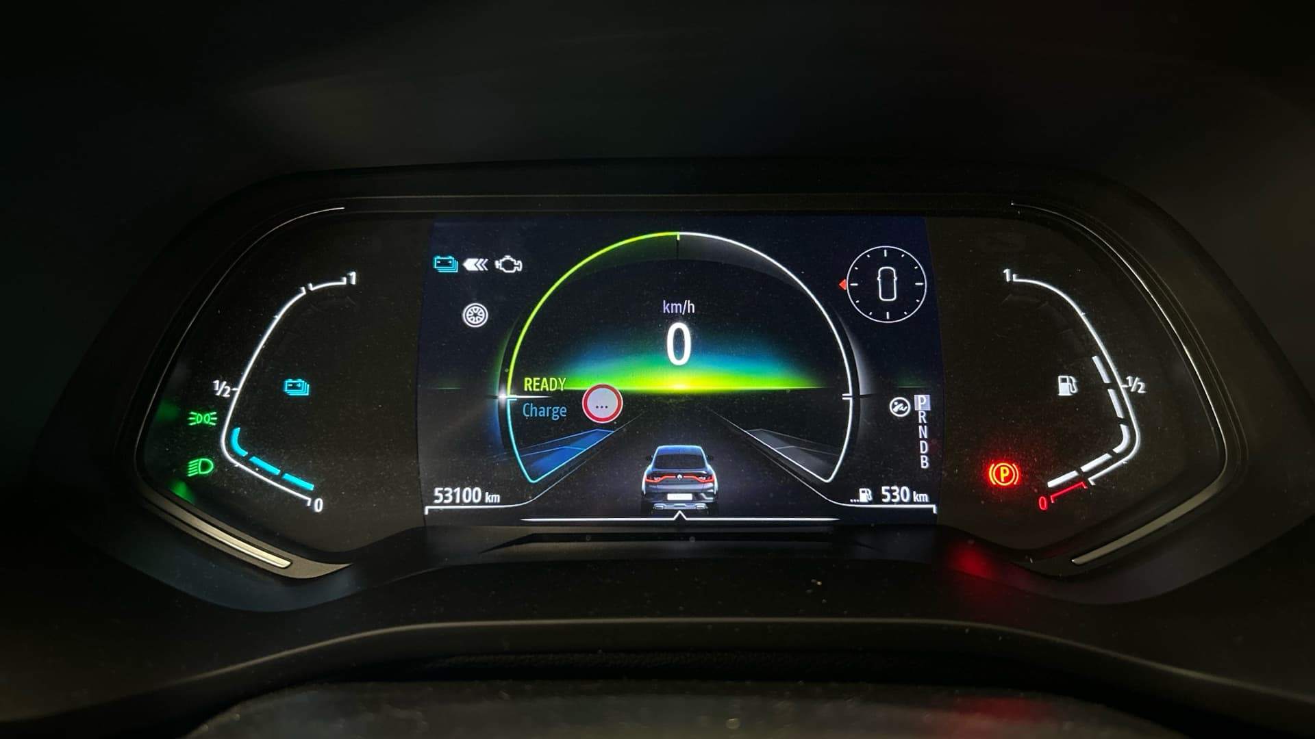 RENAULT ARKANA E-Tech 145 Business